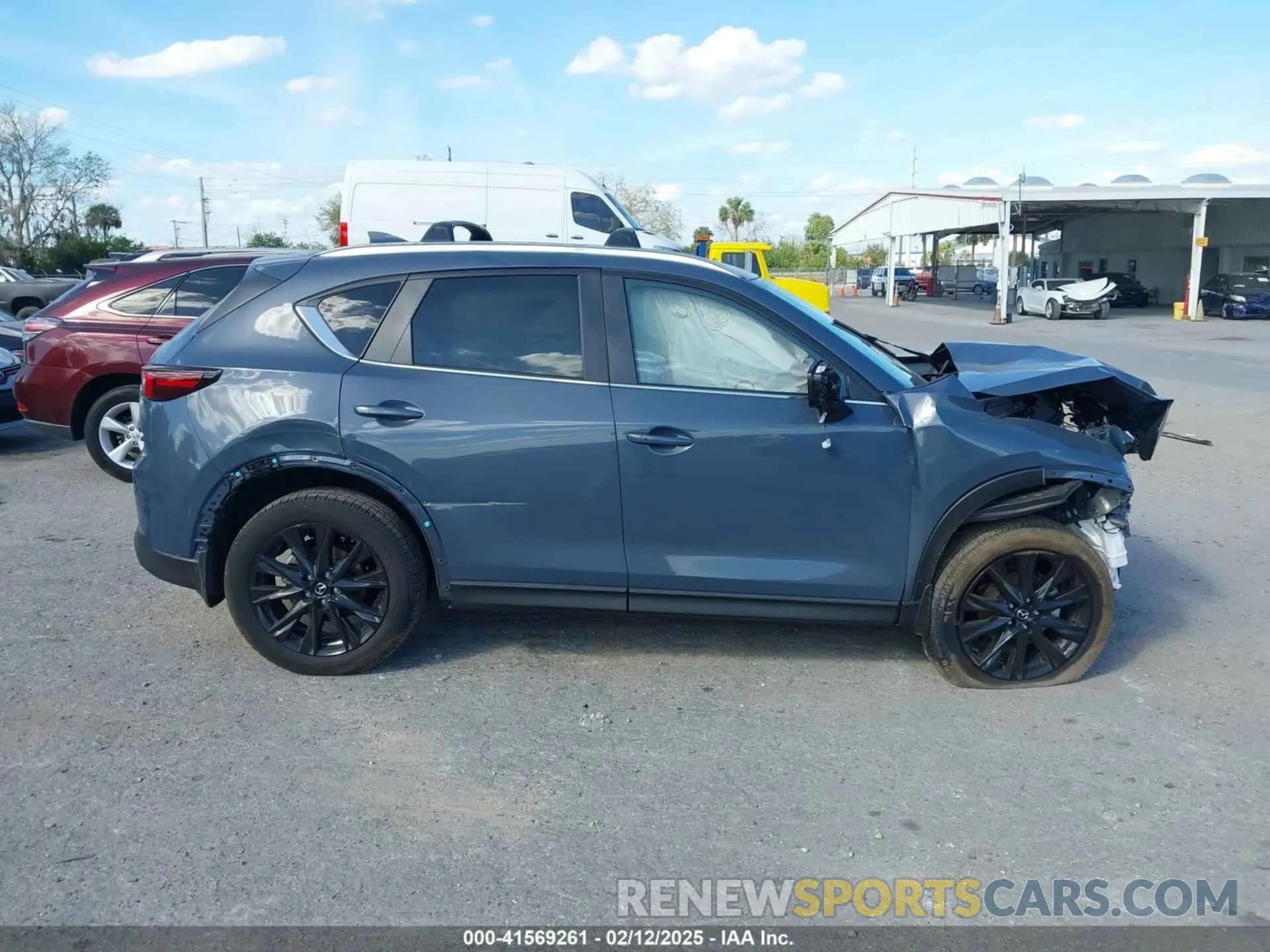 14 Photograph of a damaged car JM3KFBCM0S0564100 MAZDA CX-5 2025