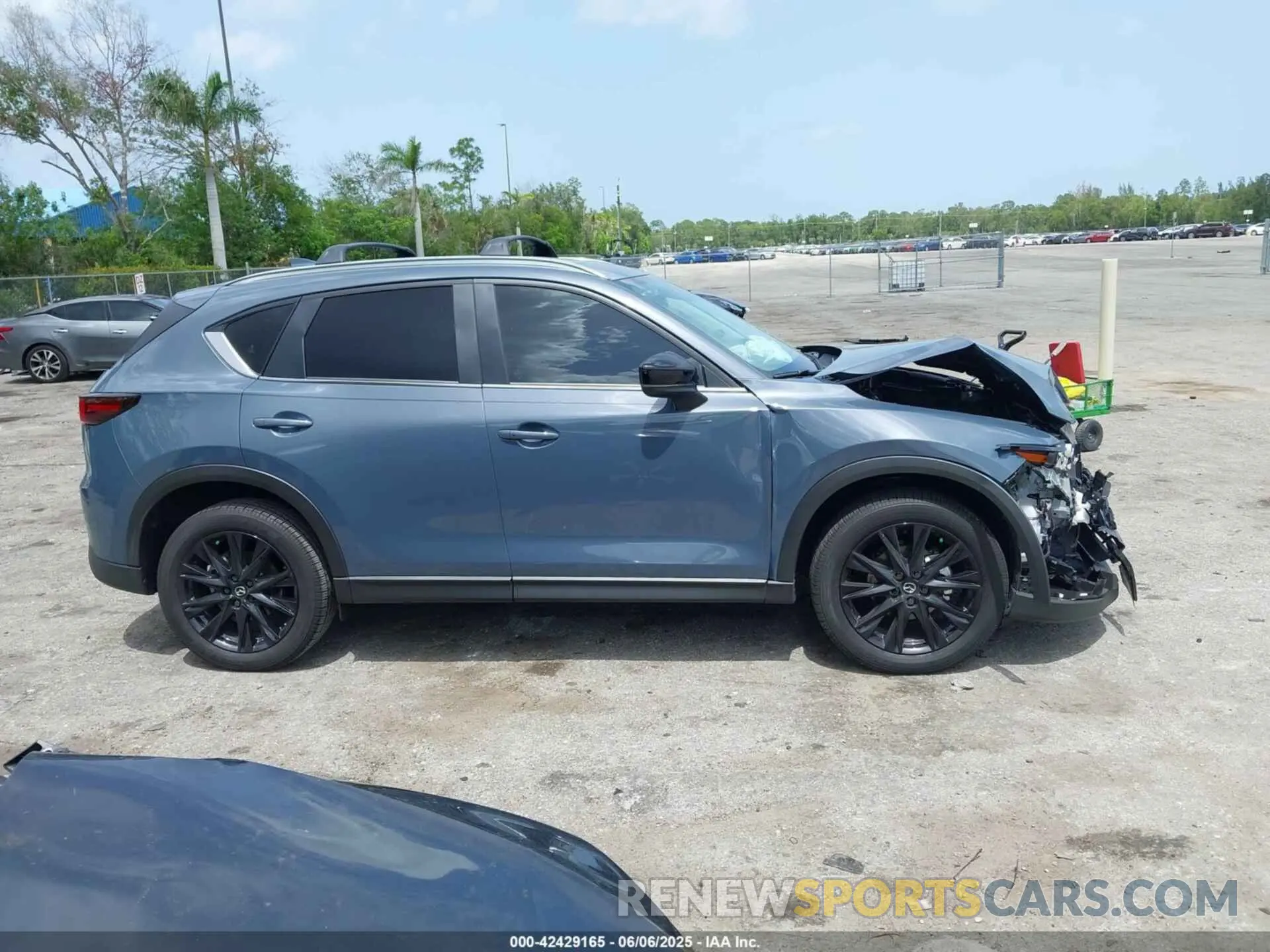 13 Photograph of a damaged car JM3KFBCM1S0582847 MAZDA CX-5 2025