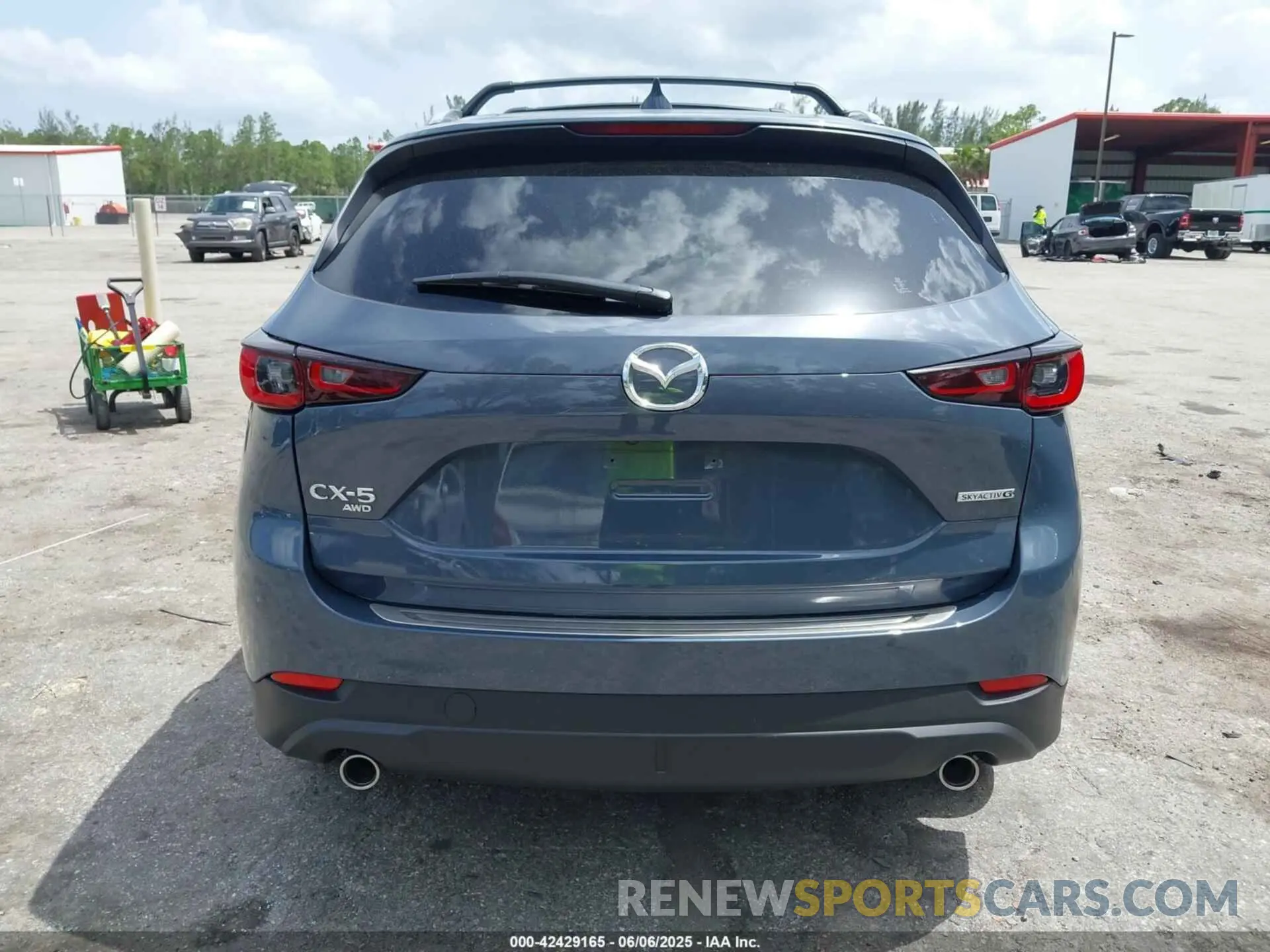 16 Photograph of a damaged car JM3KFBCM1S0582847 MAZDA CX-5 2025