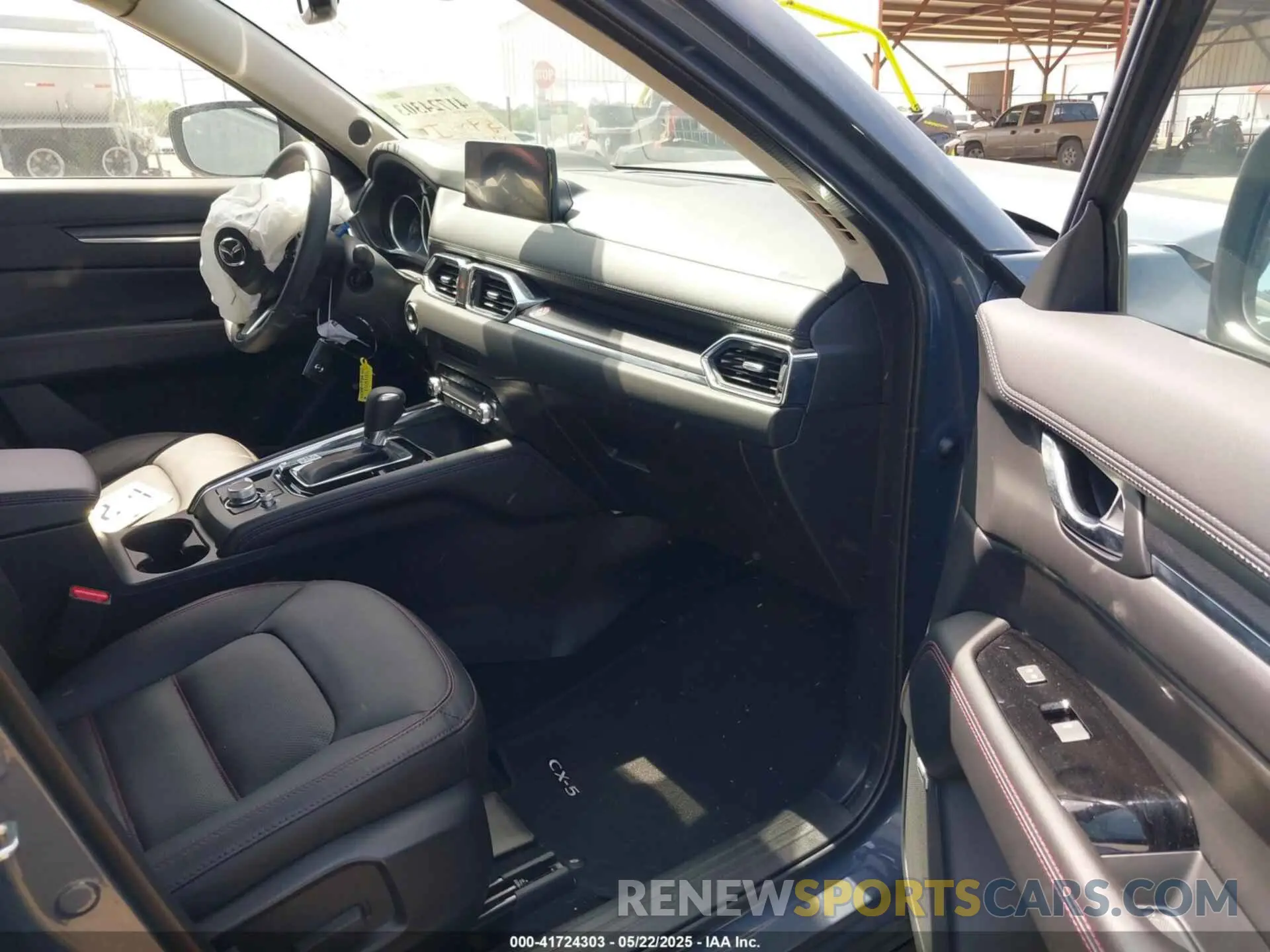 5 Photograph of a damaged car JM3KFBCM1S0588681 MAZDA CX-5 2025