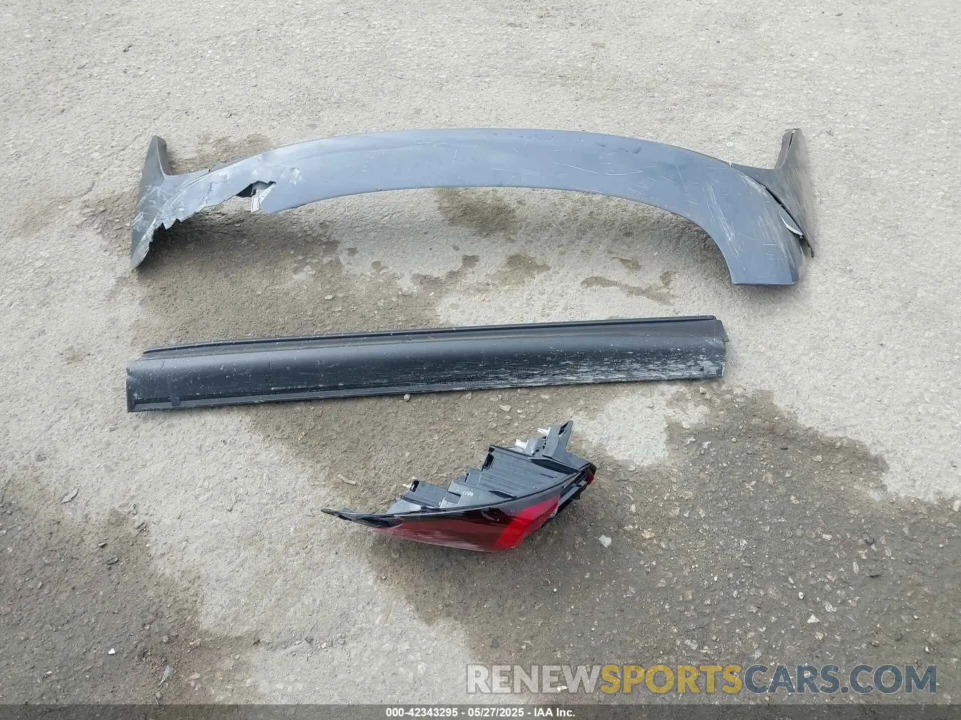 12 Photograph of a damaged car JM3KFBCM1S0636678 MAZDA CX-5 2025