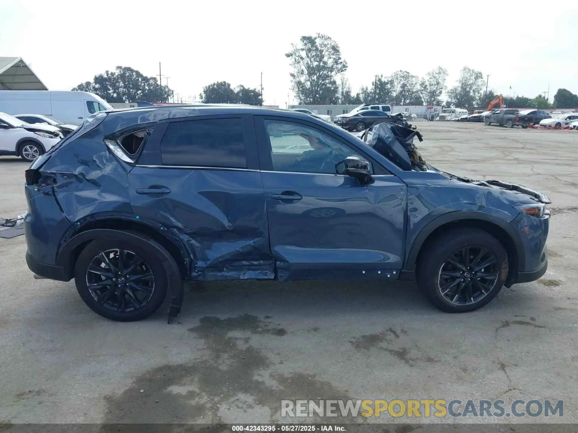 14 Photograph of a damaged car JM3KFBCM1S0636678 MAZDA CX-5 2025