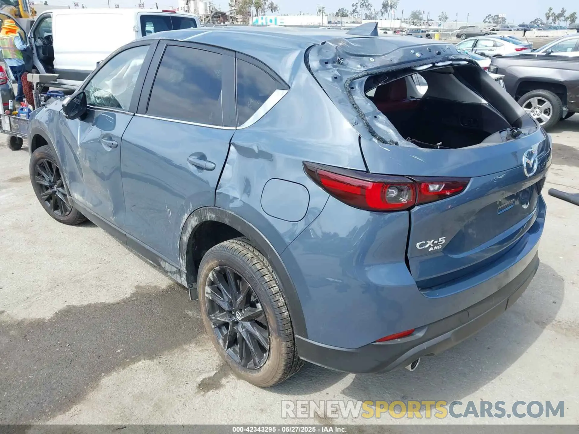 3 Photograph of a damaged car JM3KFBCM1S0636678 MAZDA CX-5 2025