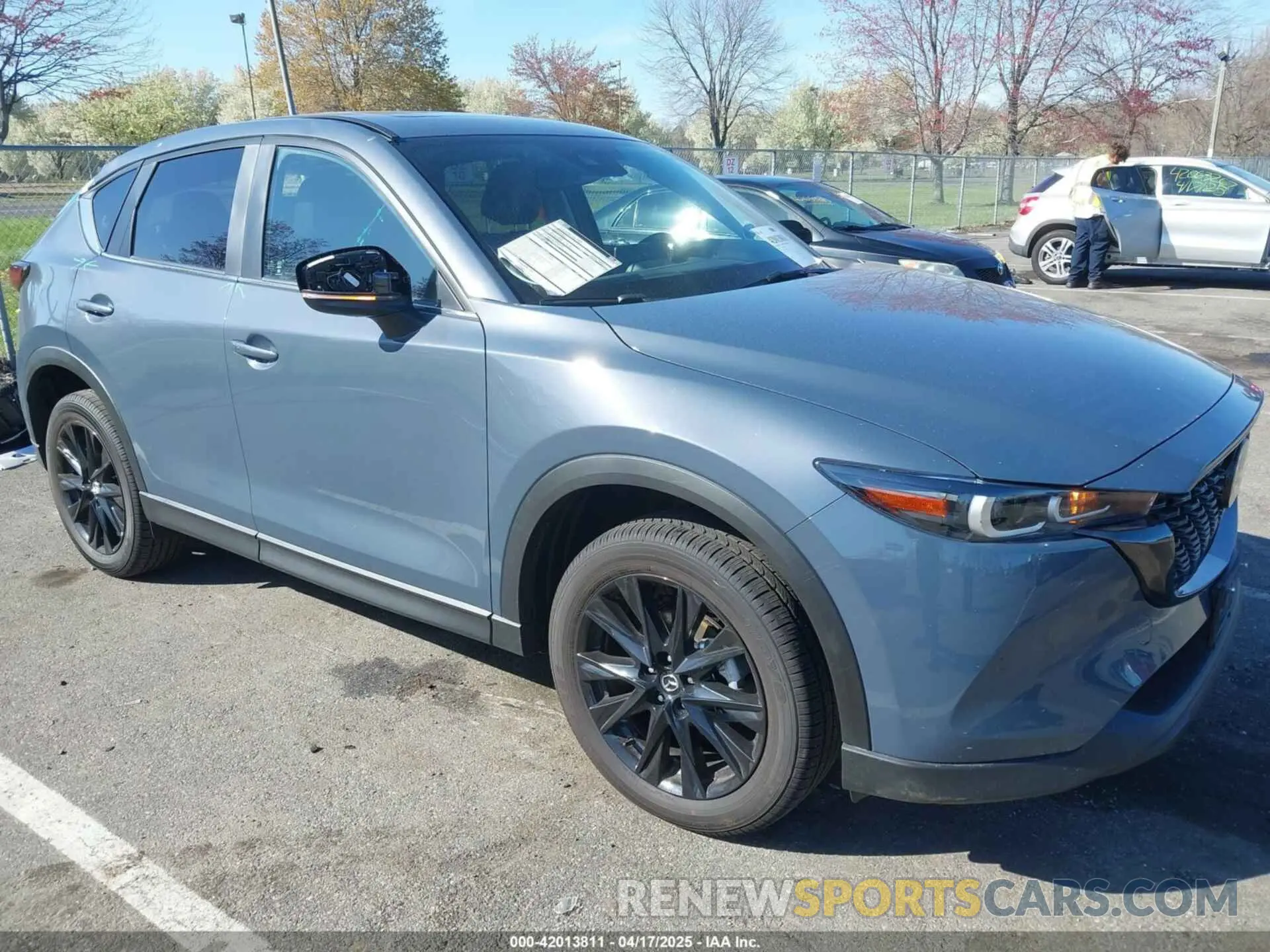1 Photograph of a damaged car JM3KFBCM9S0558117 MAZDA CX-5 2025