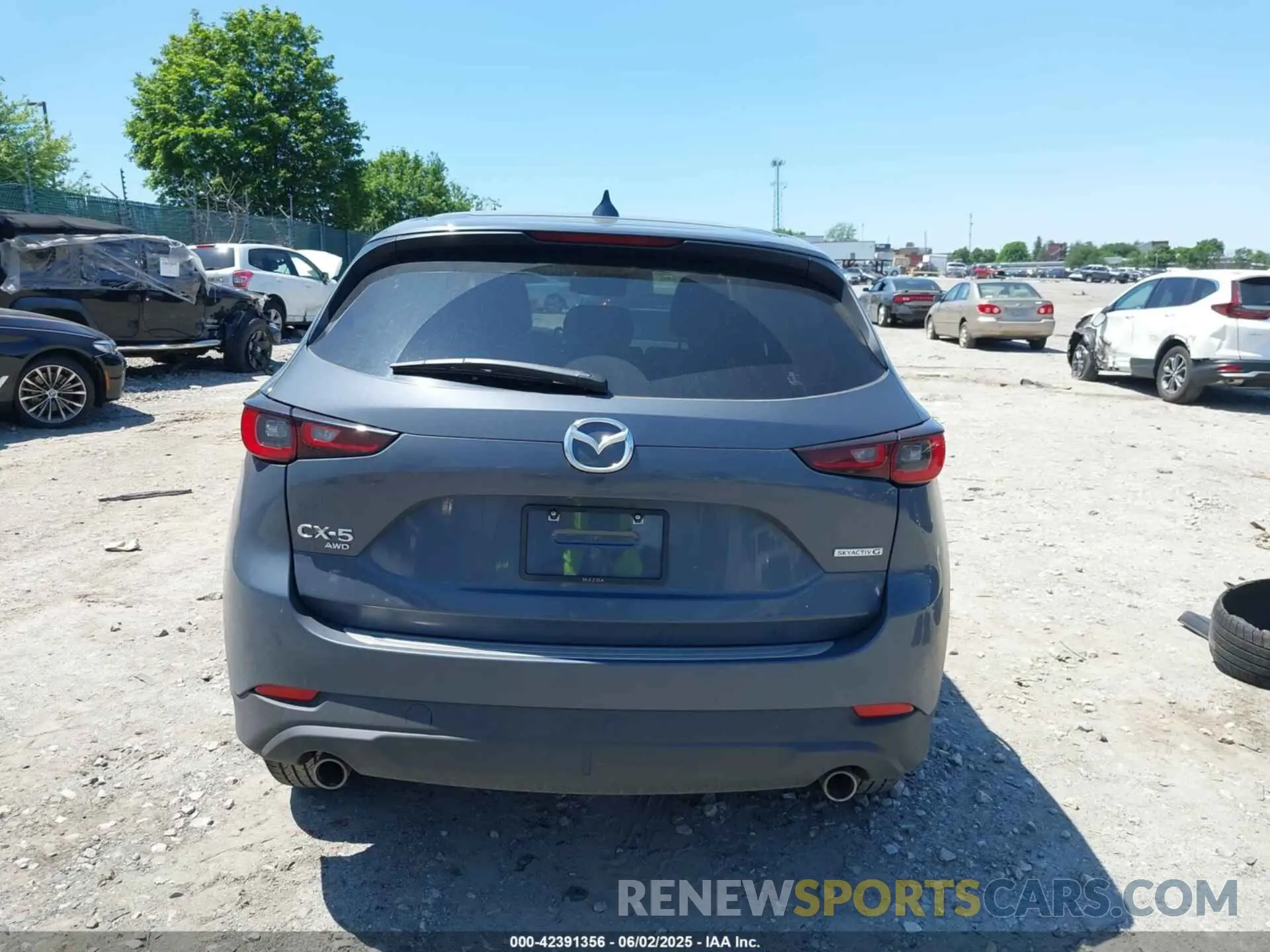 17 Photograph of a damaged car JM3KFBCM9S0639523 MAZDA CX-5 2025
