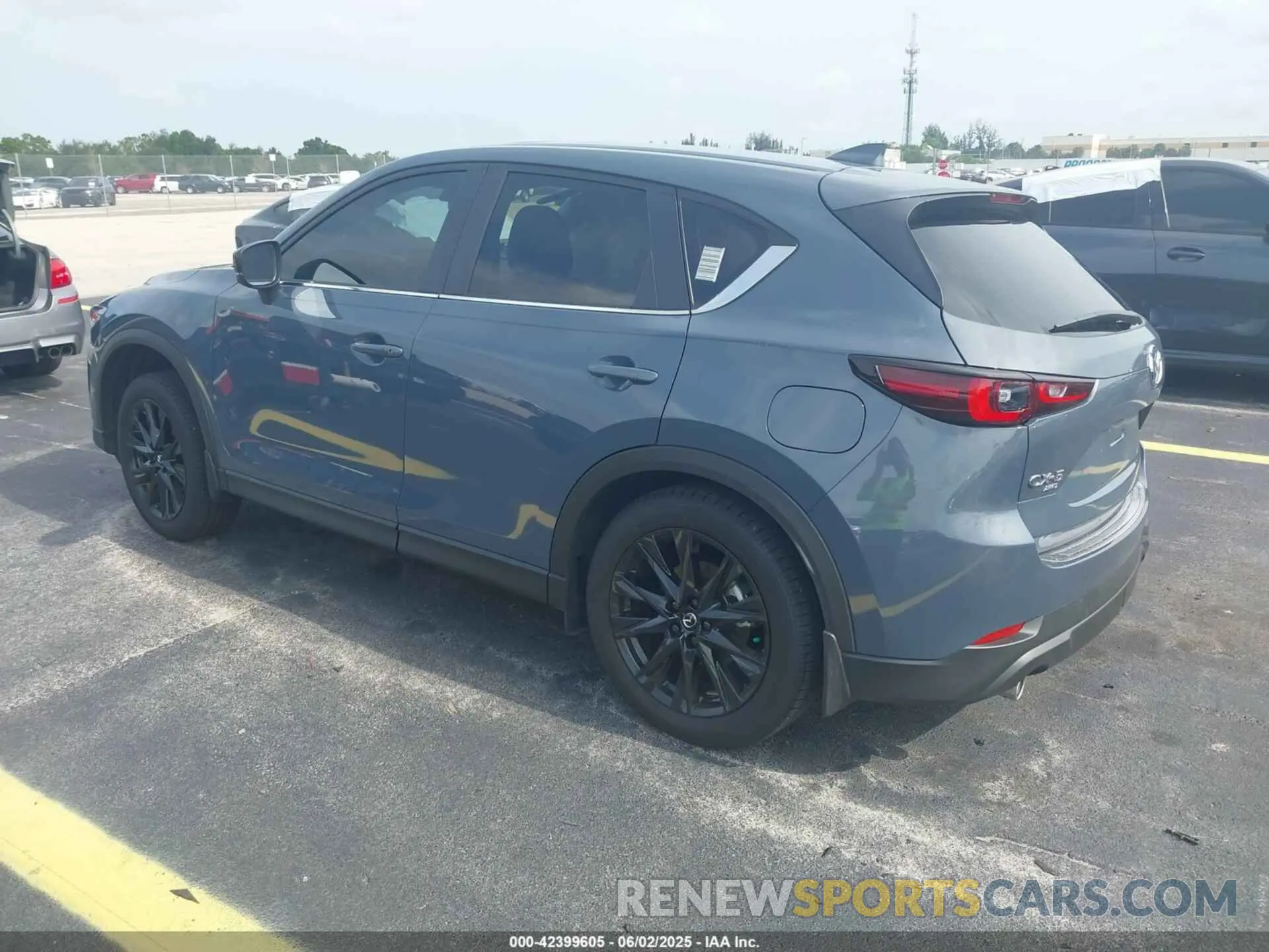 3 Photograph of a damaged car JM3KFBCMXS0618938 MAZDA CX-5 2025