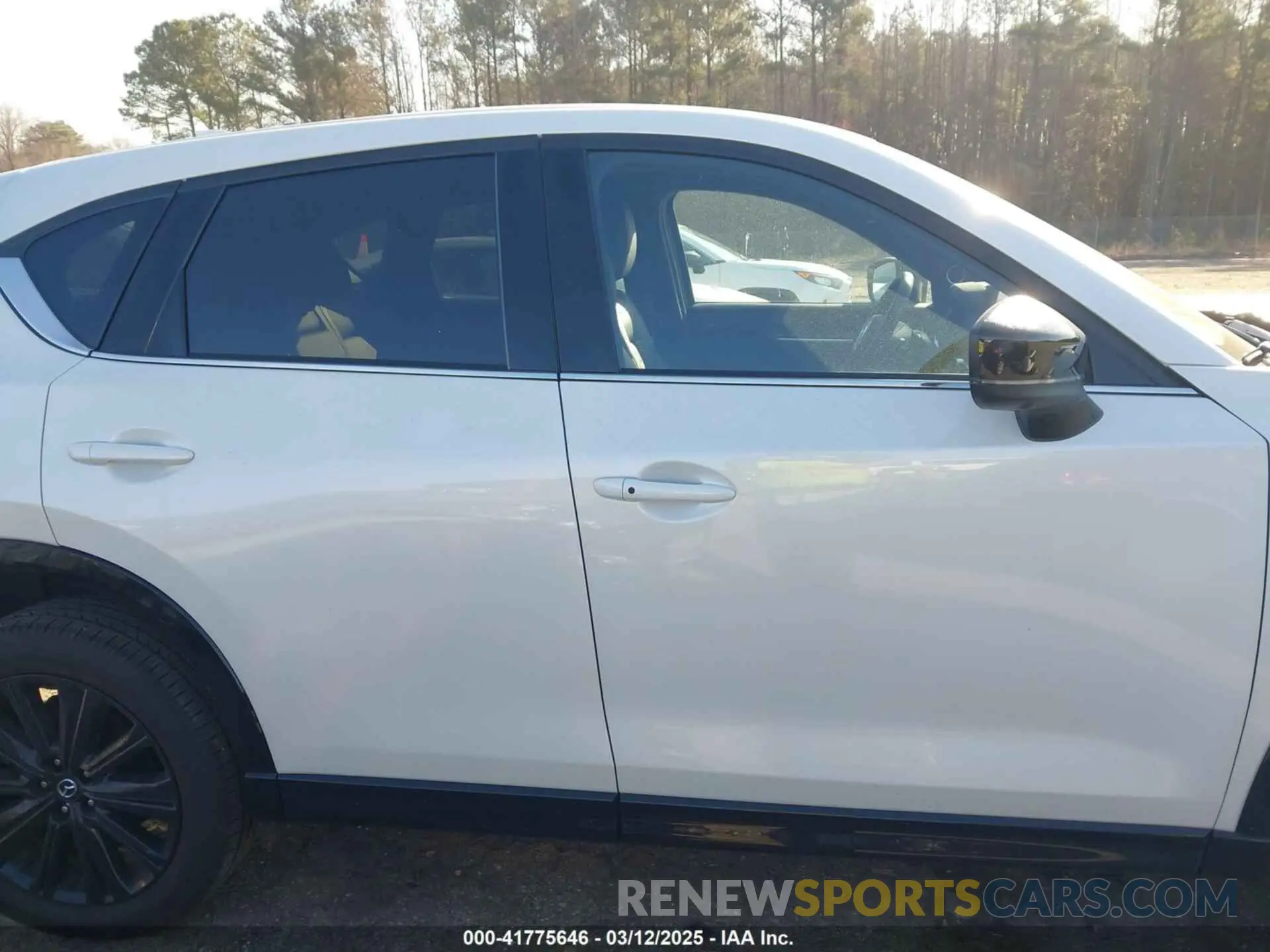 14 Photograph of a damaged car JM3KFBDY8S0548180 MAZDA CX-5 2025