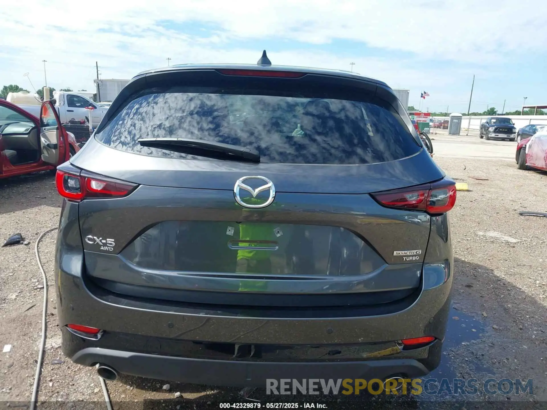 17 Photograph of a damaged car JM3KFBDY8S0598867 MAZDA CX-5 2025