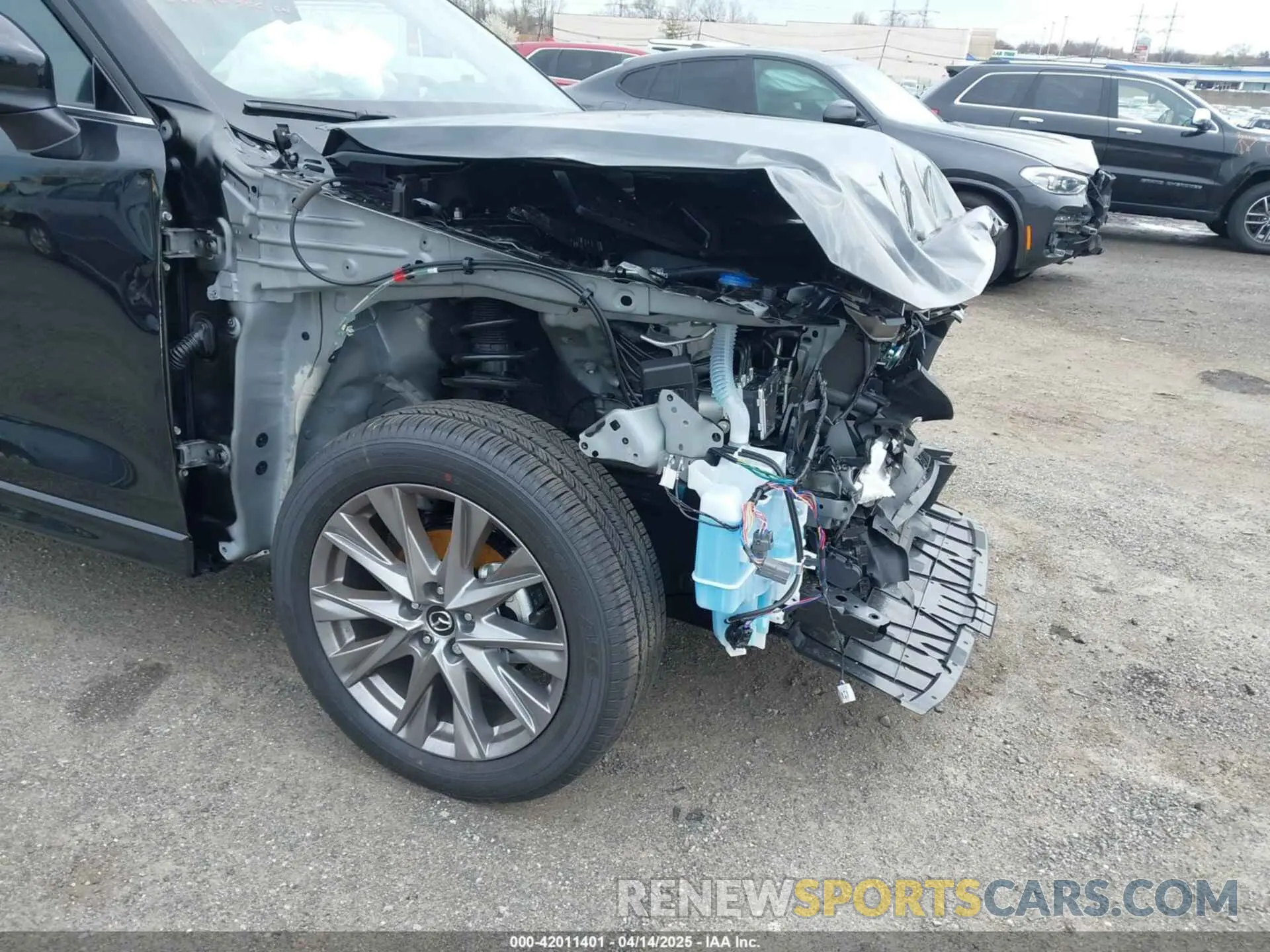 17 Photograph of a damaged car JM3KFBEM0S0618749 MAZDA CX-5 2025