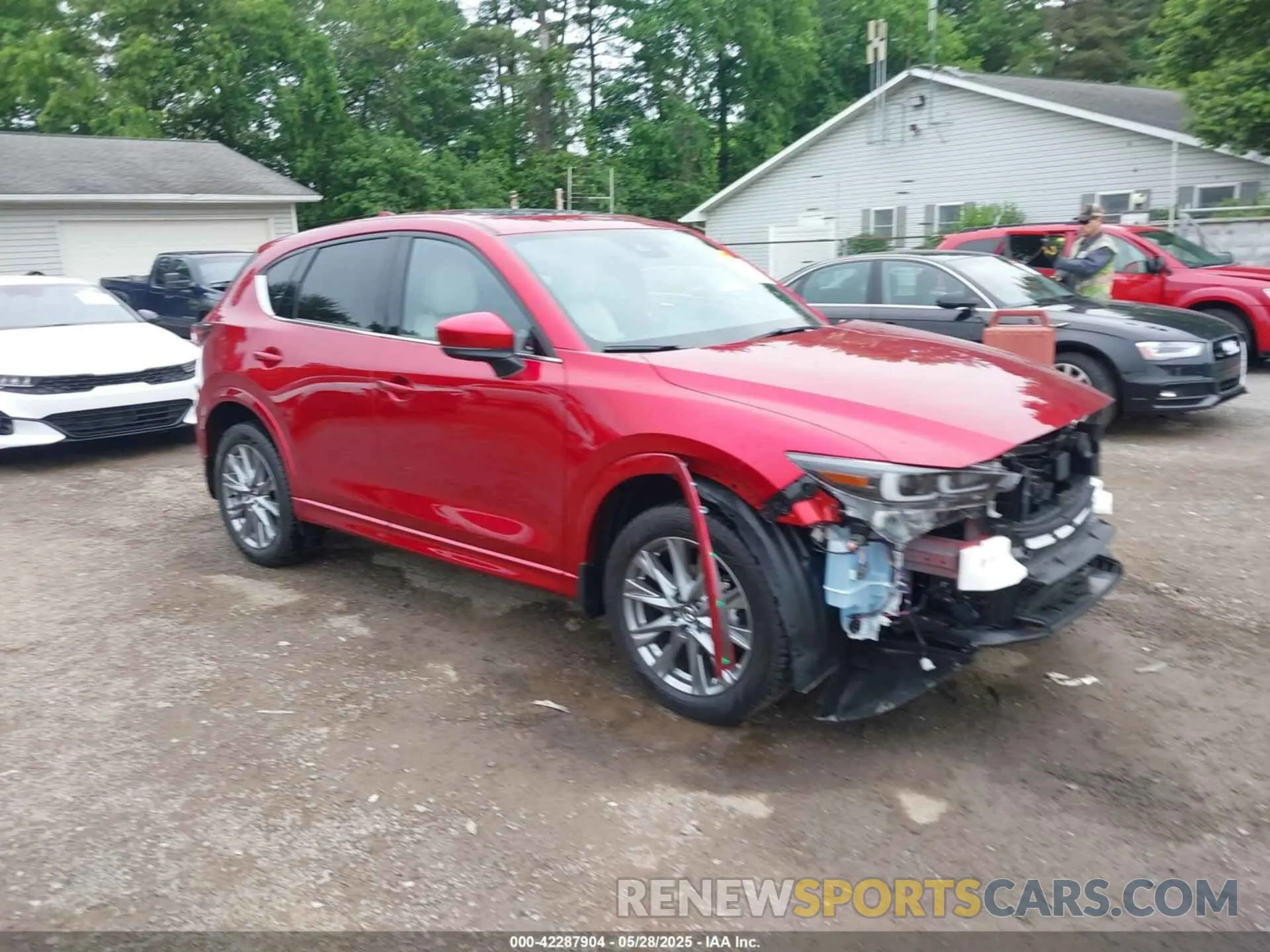 1 Photograph of a damaged car JM3KFBEM1S0653669 MAZDA CX-5 2025