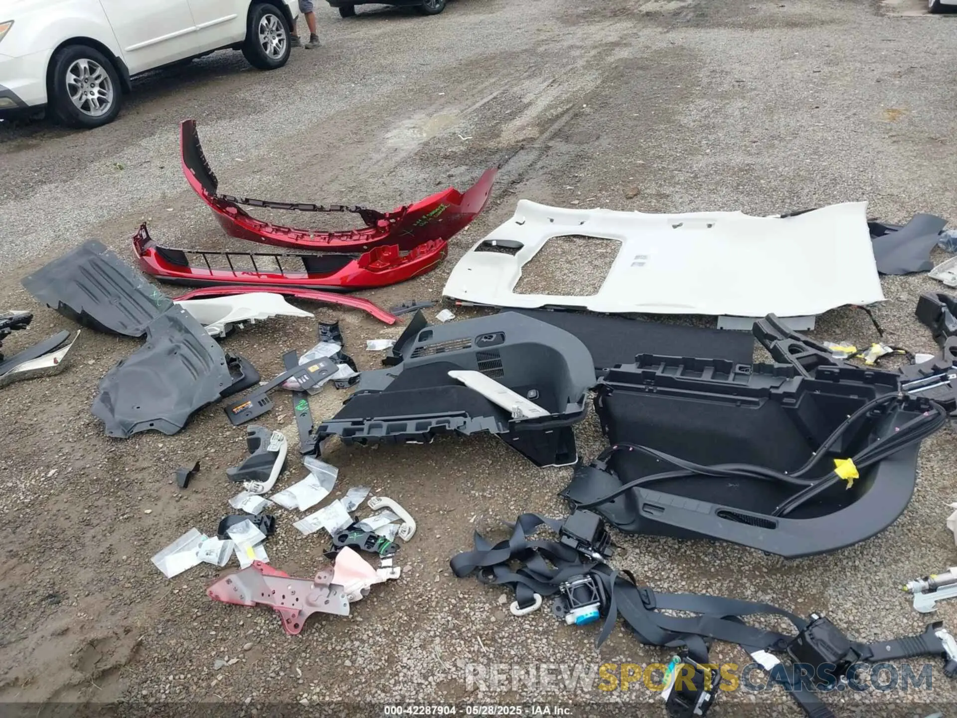 19 Photograph of a damaged car JM3KFBEM1S0653669 MAZDA CX-5 2025