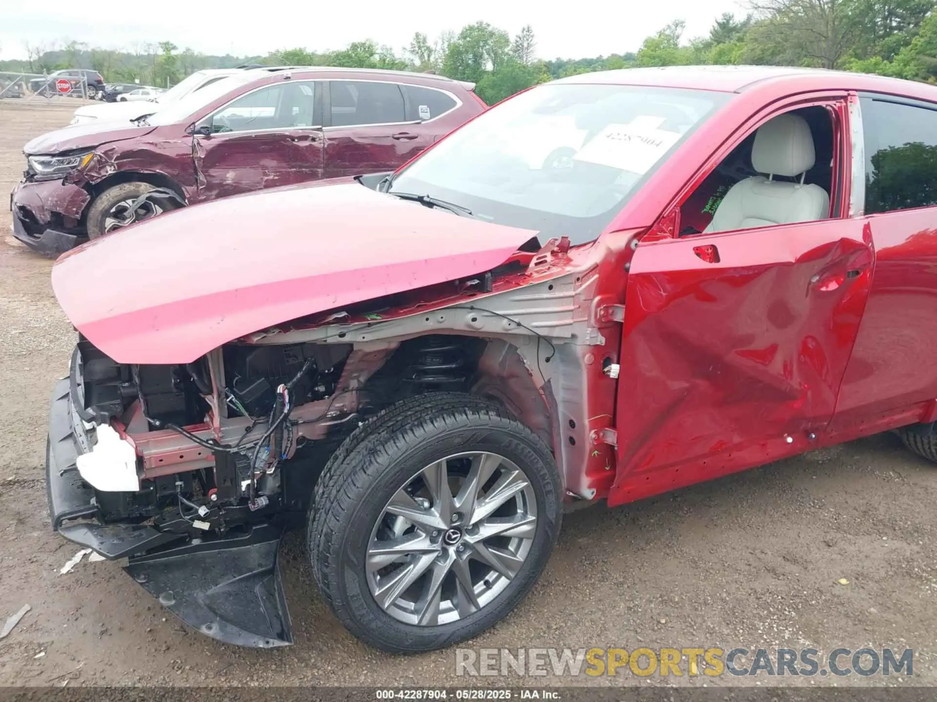 6 Photograph of a damaged car JM3KFBEM1S0653669 MAZDA CX-5 2025