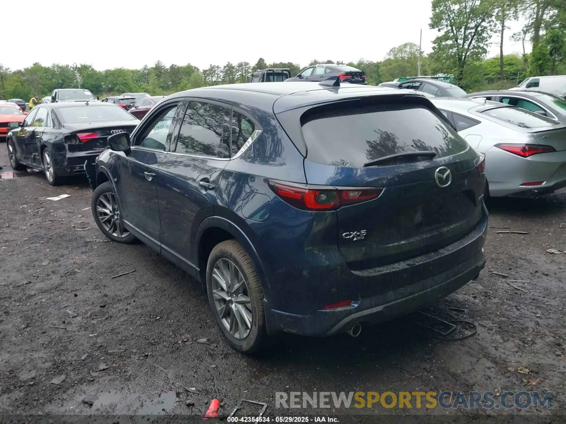 3 Photograph of a damaged car JM3KFBEM2S0621927 MAZDA CX-5 2025