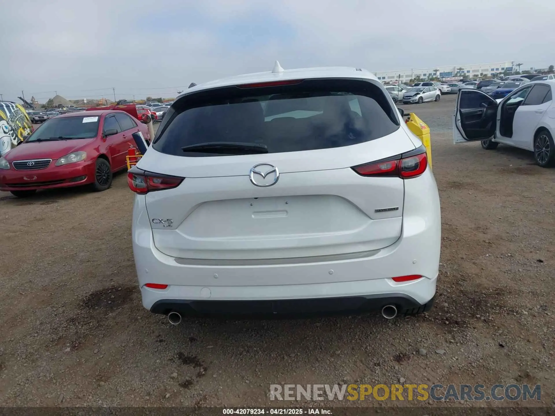 17 Photograph of a damaged car JM3KFBEM2S0637206 MAZDA CX-5 2025