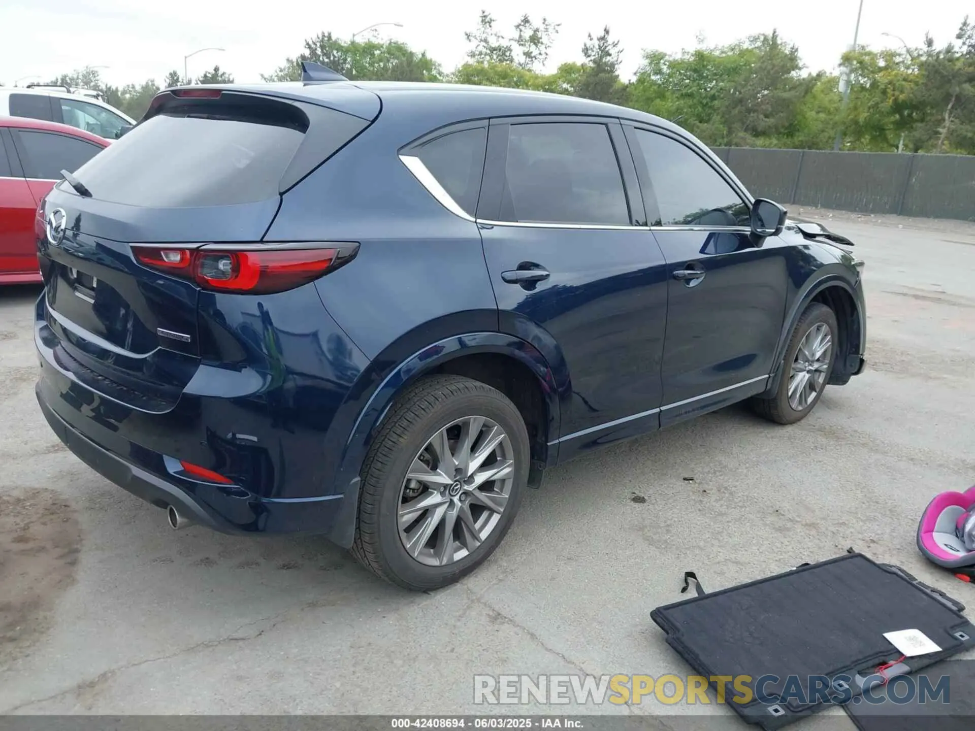 4 Photograph of a damaged car JM3KFBEM5S0575509 MAZDA CX-5 2025