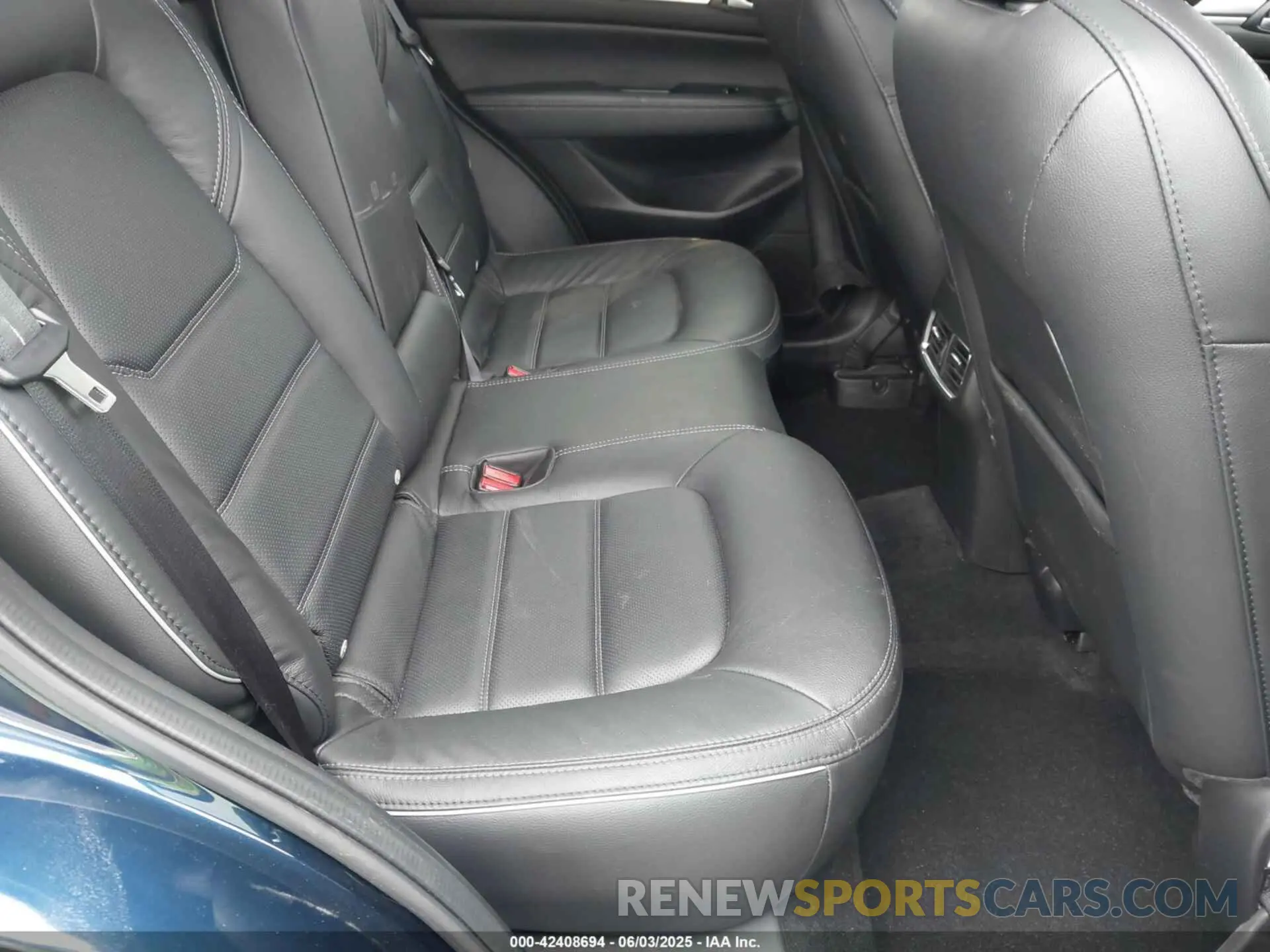 8 Photograph of a damaged car JM3KFBEM5S0575509 MAZDA CX-5 2025