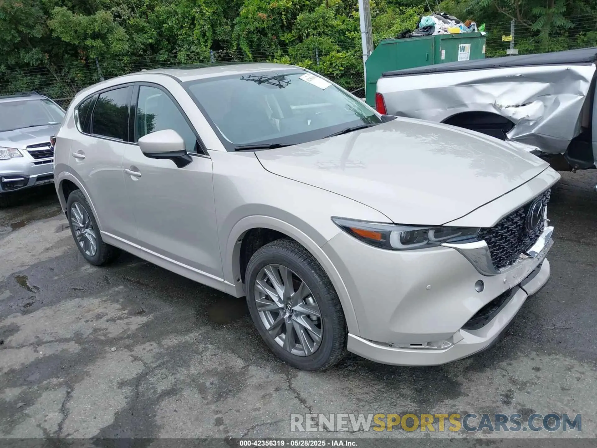 1 Photograph of a damaged car JM3KFBEM5S0648443 MAZDA CX-5 2025