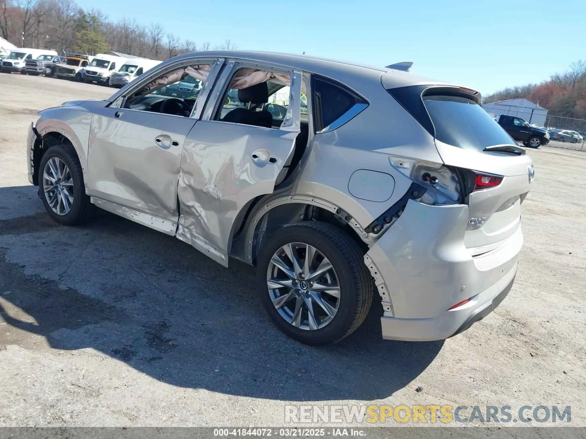 3 Photograph of a damaged car JM3KFBEM9S0579269 MAZDA CX-5 2025