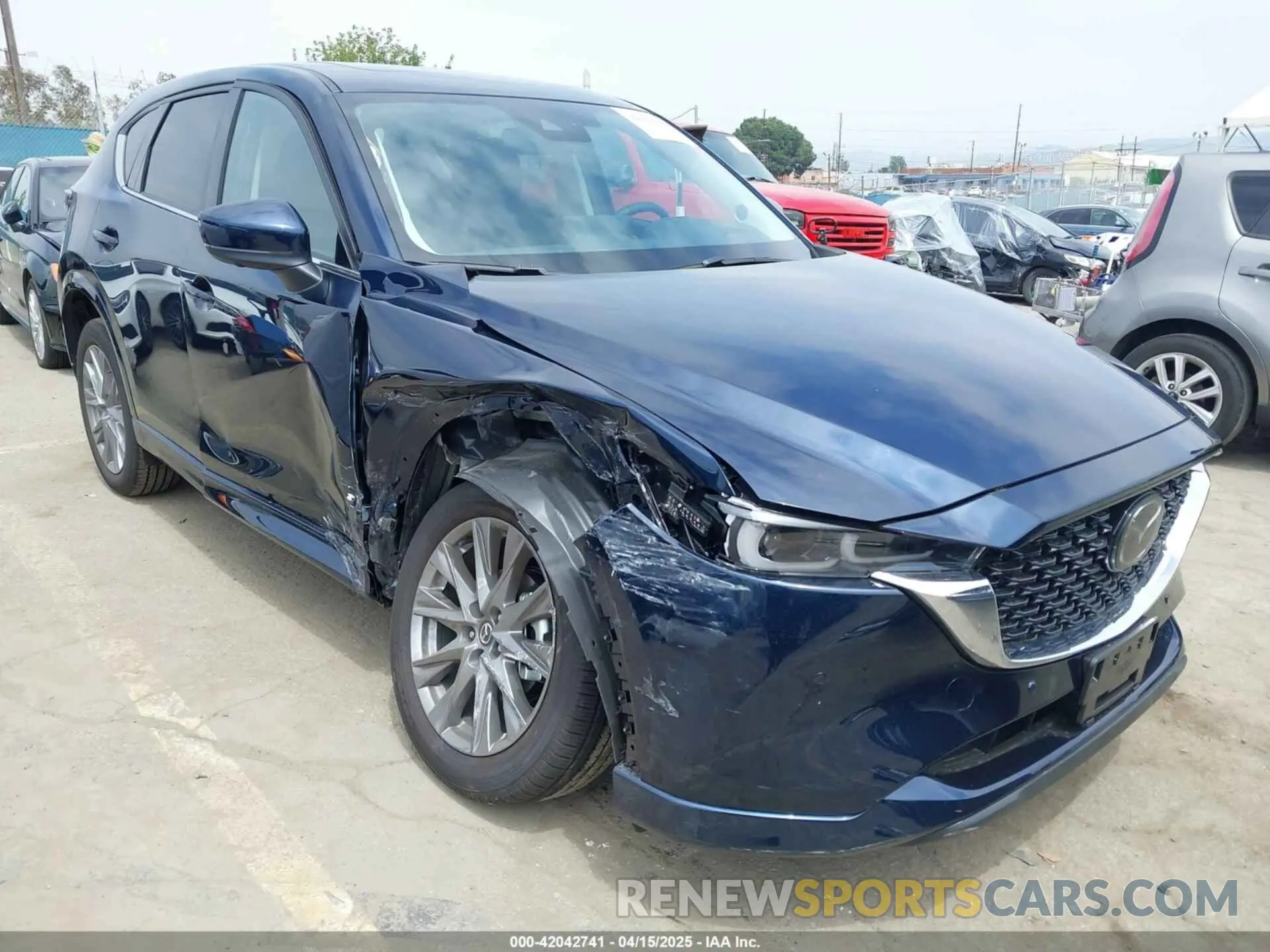 1 Photograph of a damaged car JM3KFBEM9S0615185 MAZDA CX-5 2025