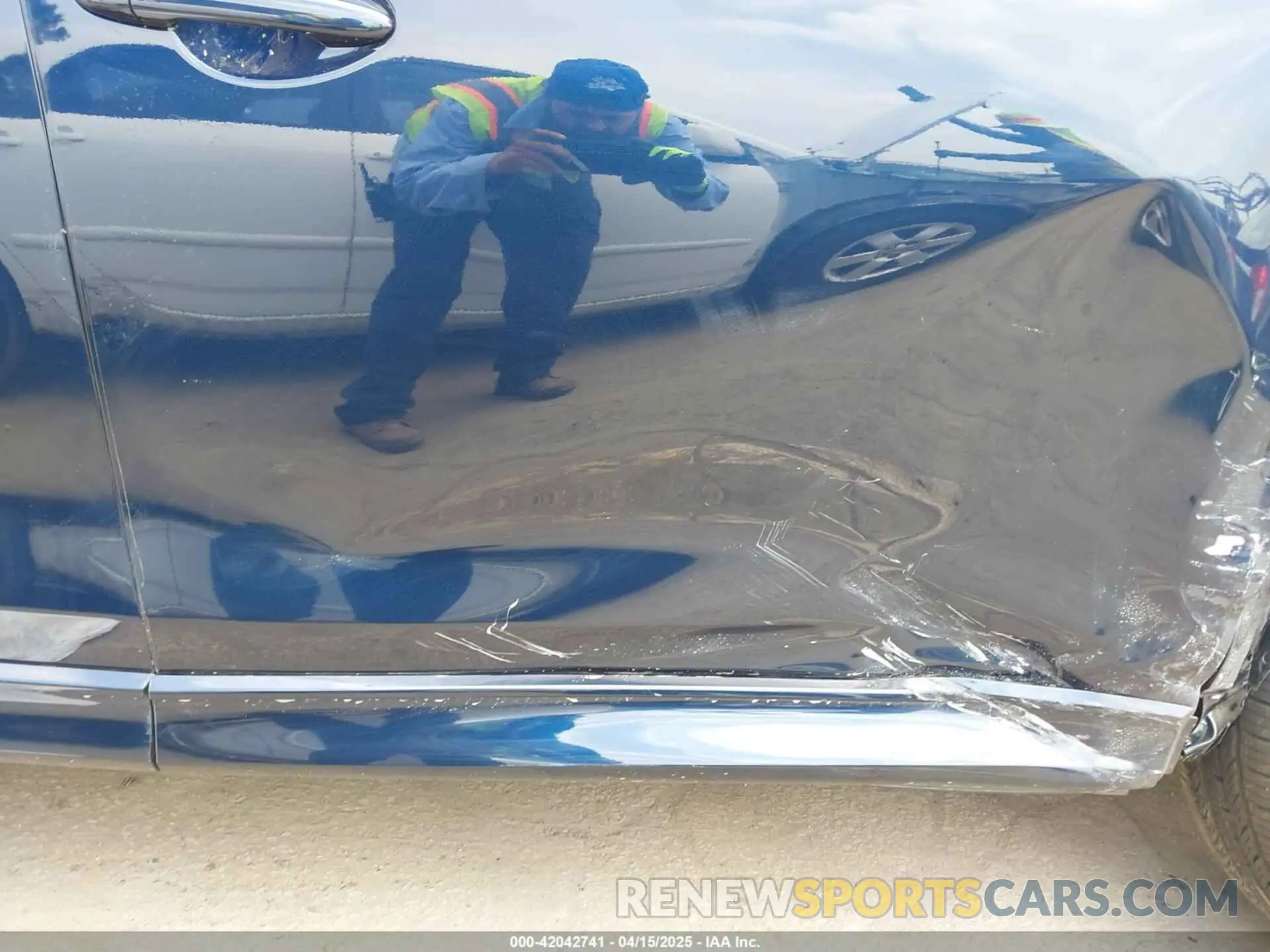 19 Photograph of a damaged car JM3KFBEM9S0615185 MAZDA CX-5 2025