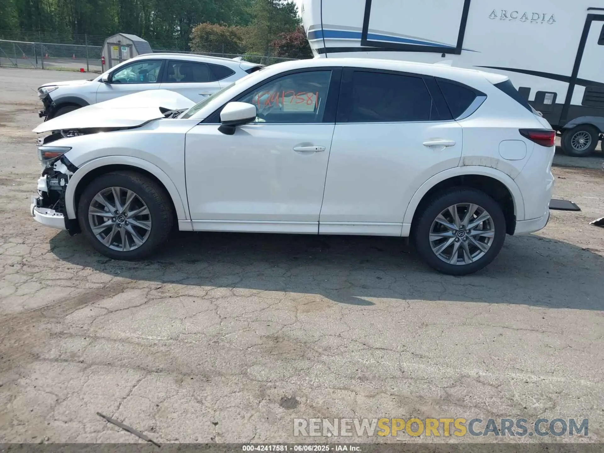 15 Photograph of a damaged car JM3KFBEM9S0619320 MAZDA CX-5 2025