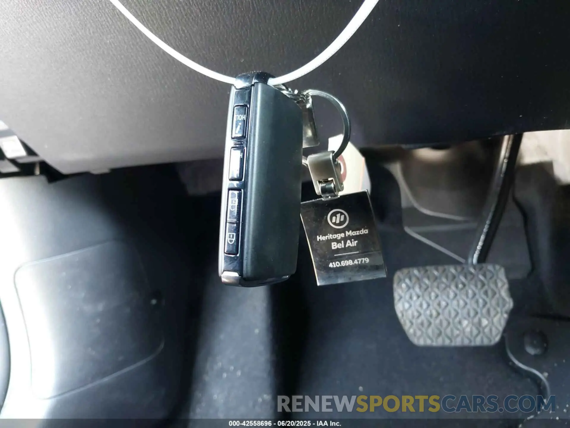 11 Photograph of a damaged car JM3KFBXY9S0573715 MAZDA CX-5 2025