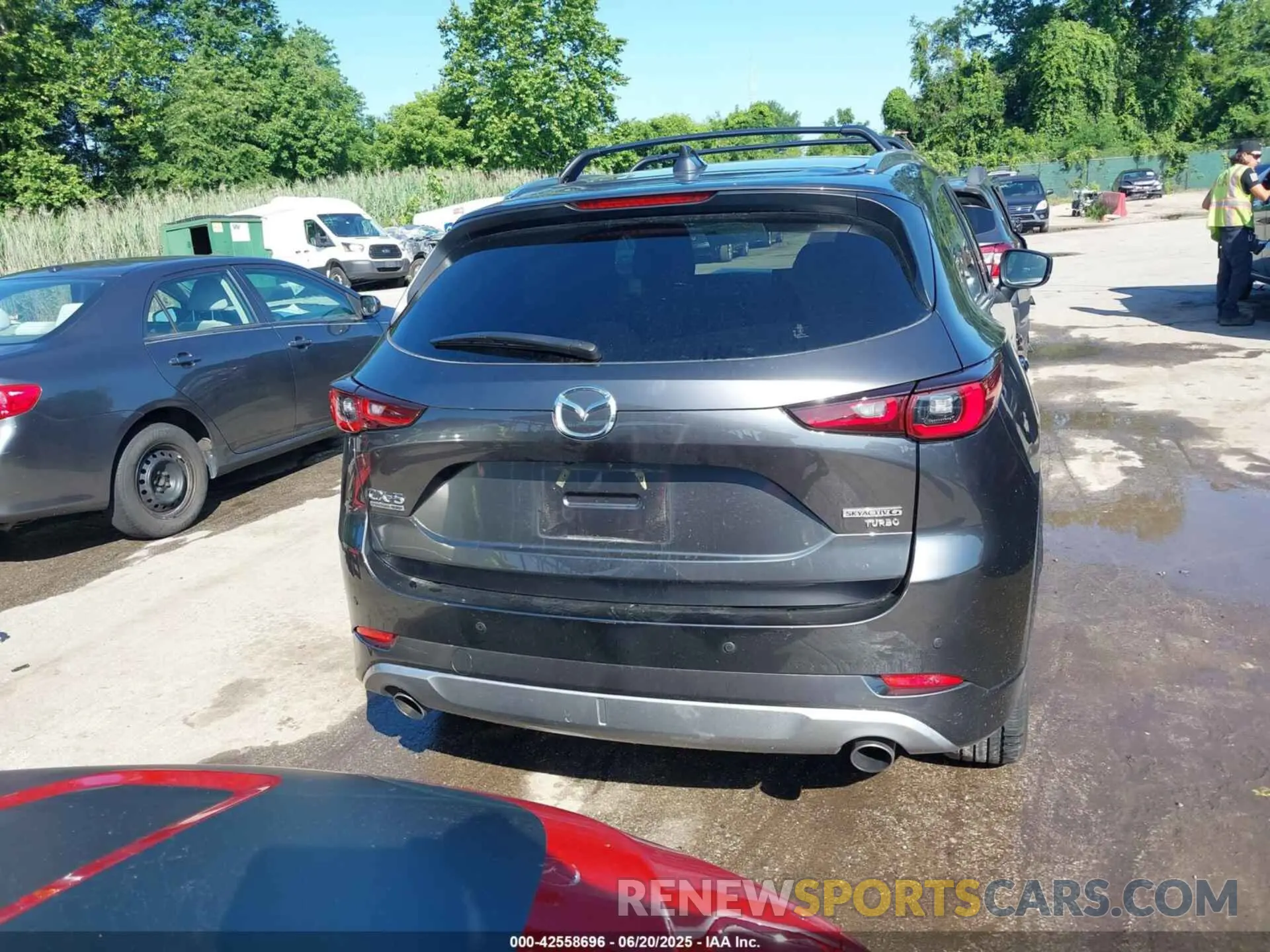 16 Photograph of a damaged car JM3KFBXY9S0573715 MAZDA CX-5 2025