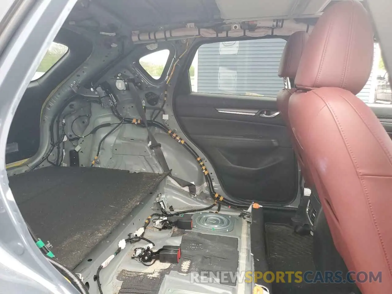 11 Photograph of a damaged car JM3KFBCY3M0378847 MAZDA CX-5 CARBO 2021