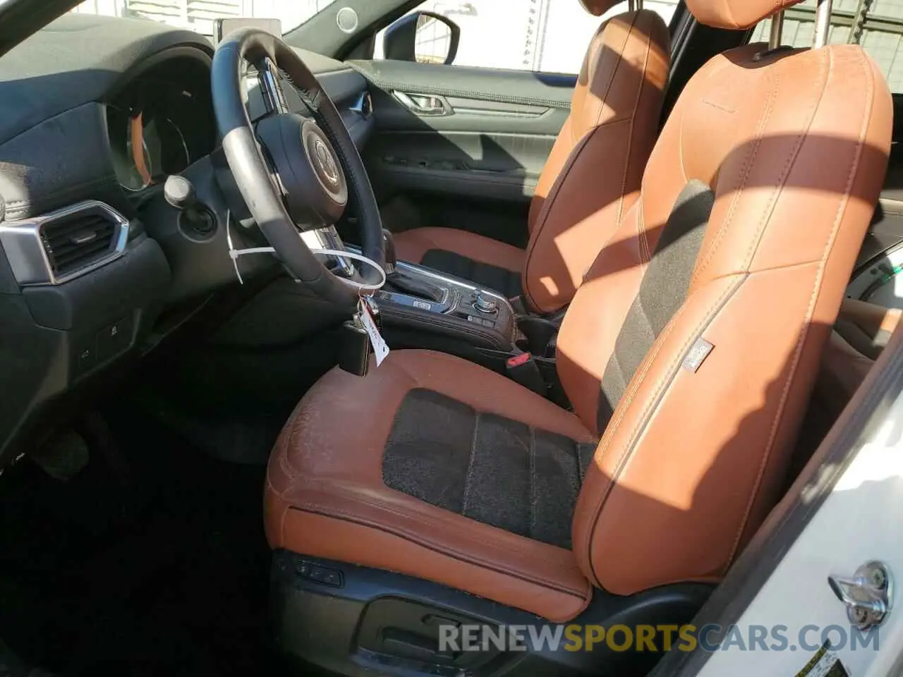 7 Photograph of a damaged car JM3KFBAY7R0378845 MAZDA CX-5 CARBO 2024
