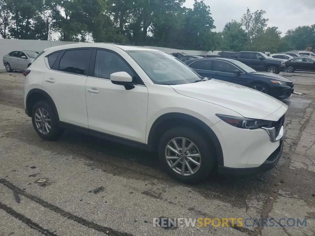 4 Photograph of a damaged car JM3KFBCM5P0122825 MAZDA CX-5 PREFE 2023