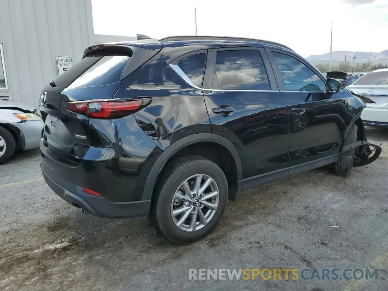 3 Photograph of a damaged car JM3KFBCM8P0259998 MAZDA CX-5 PREFE 2023