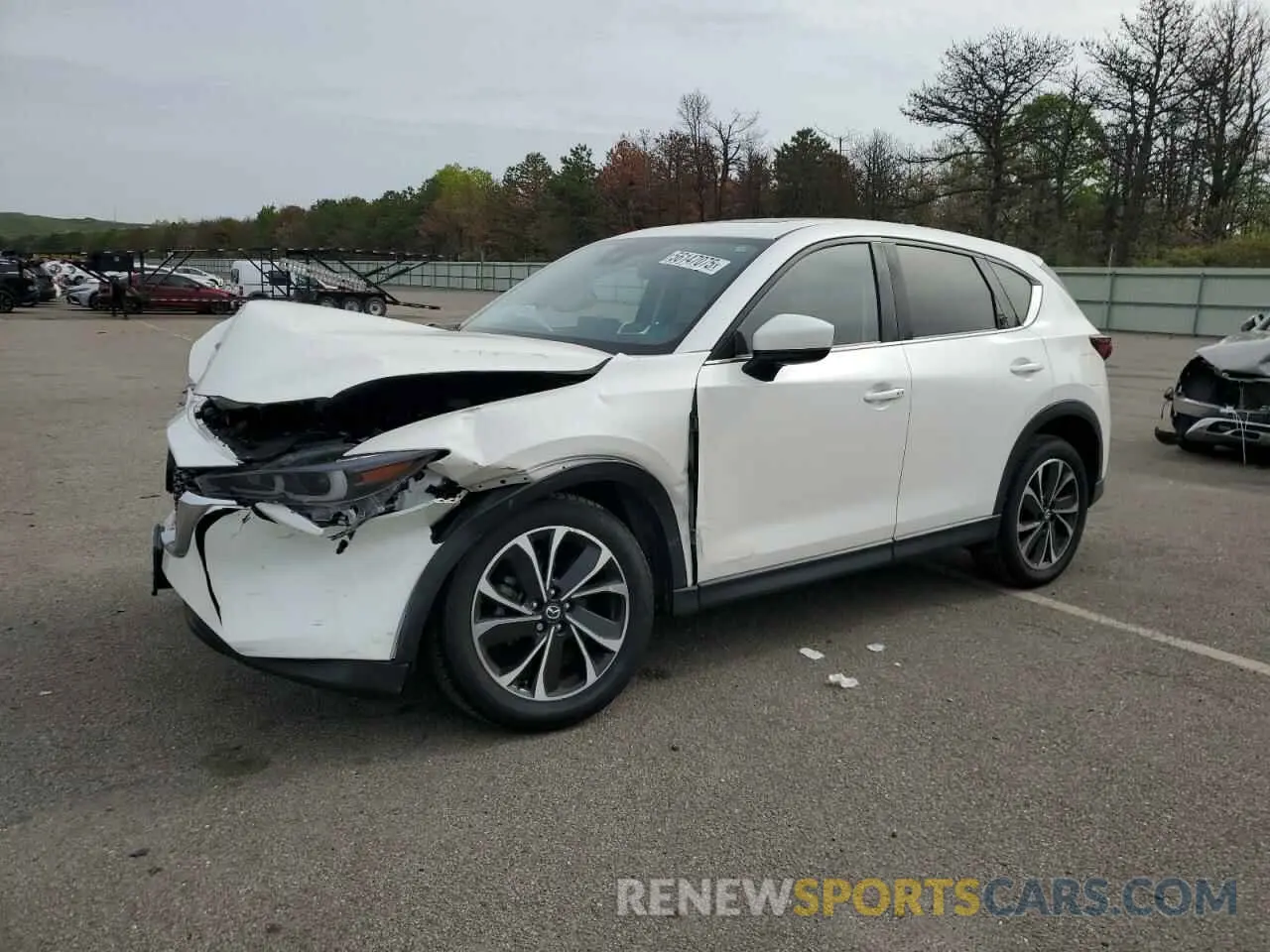 1 Photograph of a damaged car JM3KFBDM5N1540517 MAZDA CX-5 PREMI 2022