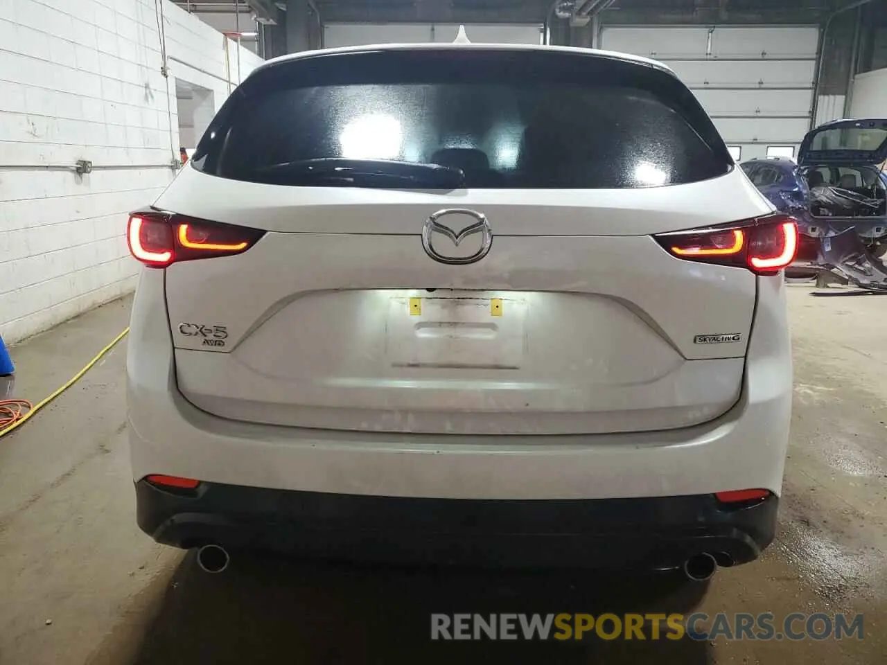 6 Photograph of a damaged car JM3KFBDM8N1626405 MAZDA CX-5 PREMI 2022