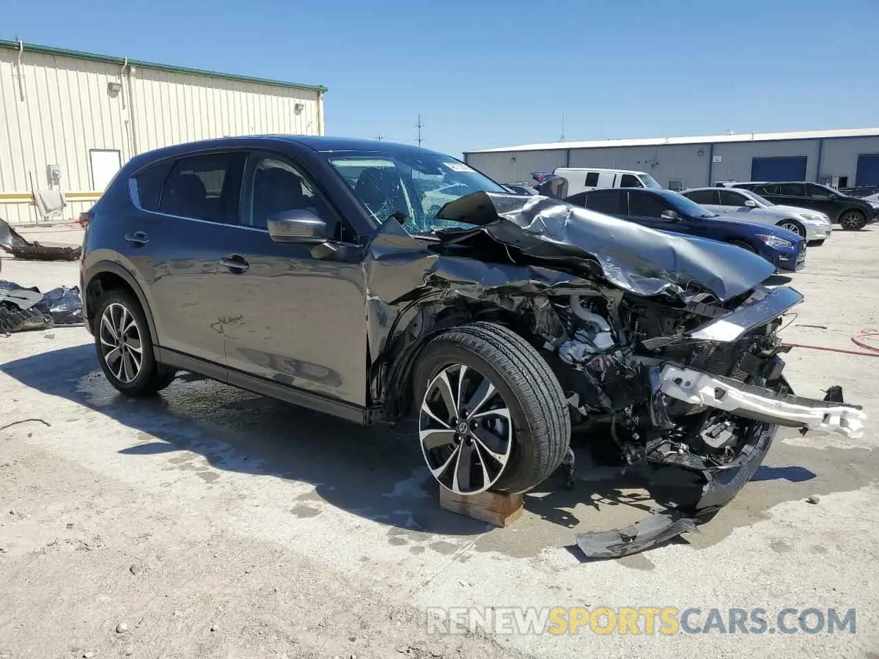 4 Photograph of a damaged car JM3KFBEM9N0526771 MAZDA CX-5 PREMI 2022