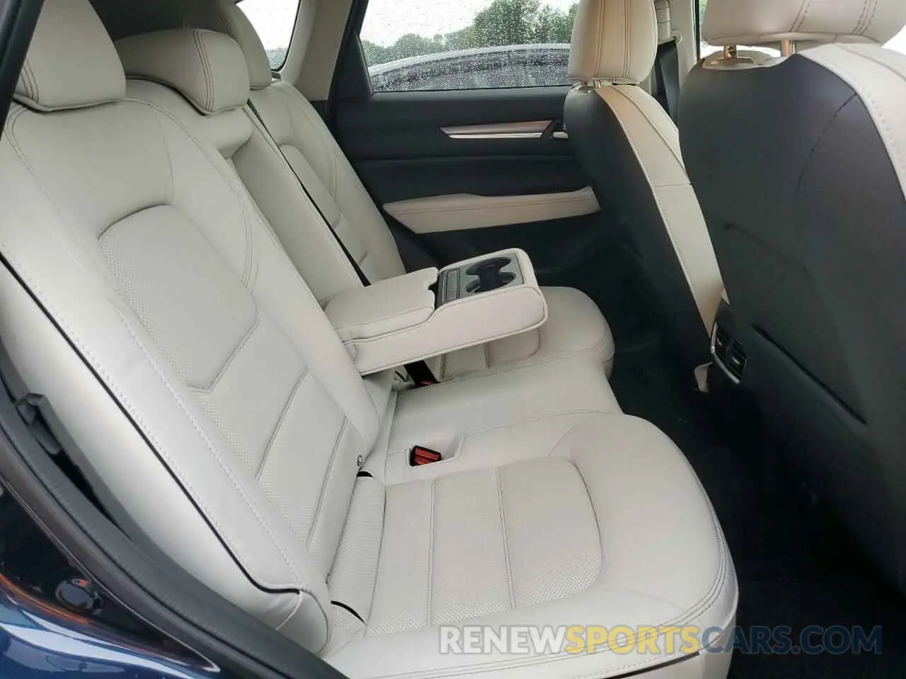 11 Photograph of a damaged car JM3KFBEL5R0526215 MAZDA CX-5 PREMI 2024