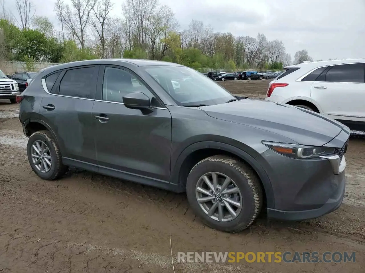 4 Photograph of a damaged car JM3KFBBM2N0545618 MAZDA CX-5 SELEC 2022