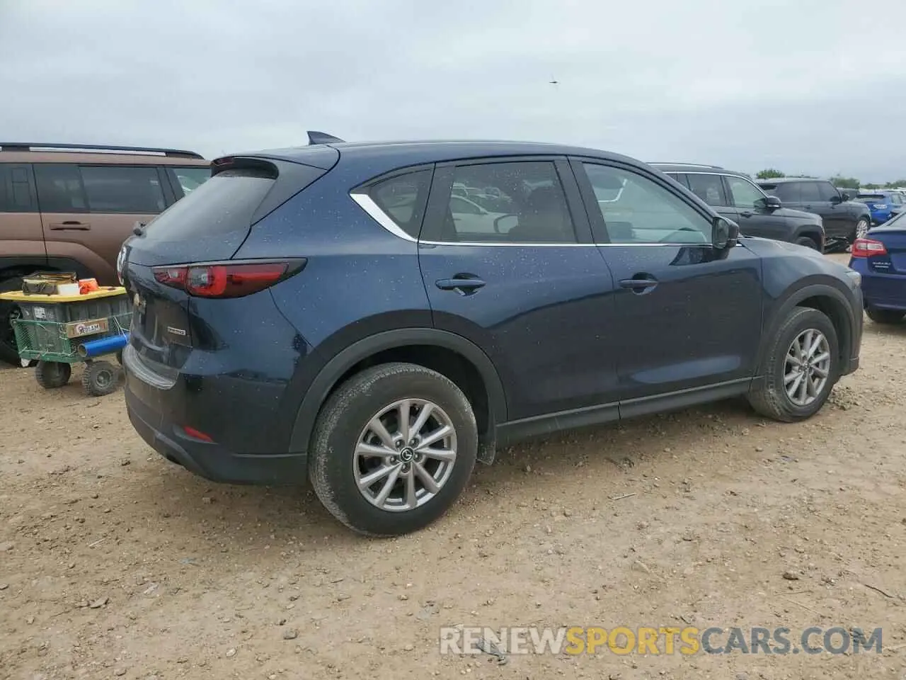 3 Photograph of a damaged car JM3KFBBM2N0611701 MAZDA CX-5 SELEC 2022