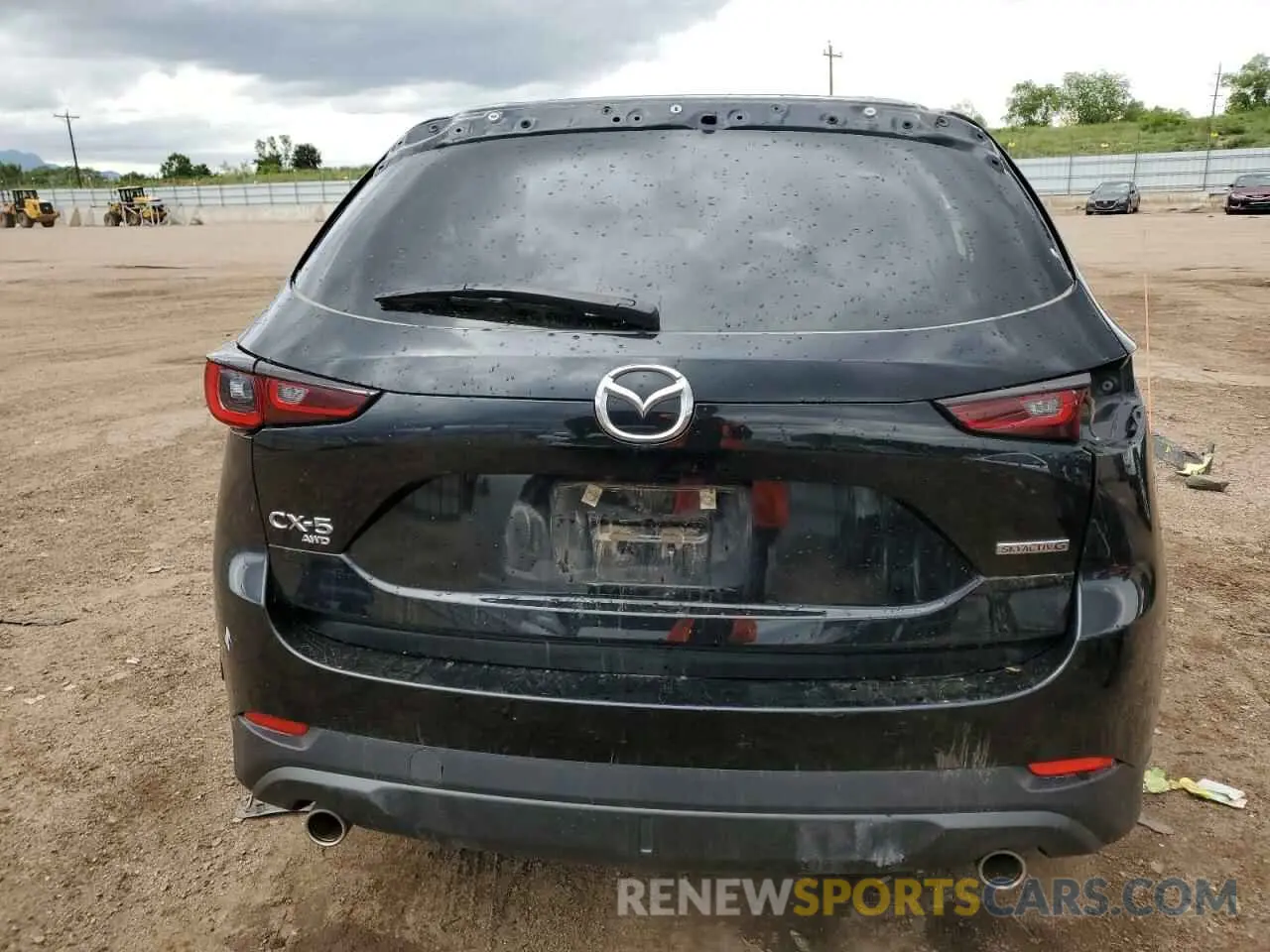 6 Photograph of a damaged car JM3KFBBMXP0111689 MAZDA CX-5 SELEC 2023