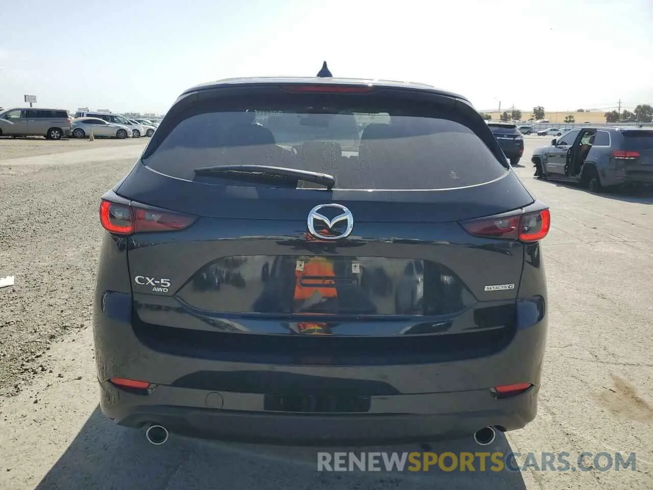 6 Photograph of a damaged car JM3KFBBM3R0354621 MAZDA CX-5 SELEC 2024