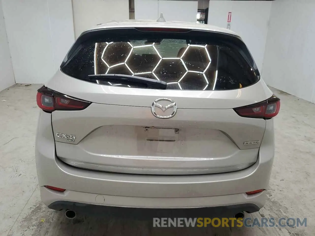 6 Photograph of a damaged car JM3KFBBL8S0561082 MAZDA CX-5 SELEC 2025