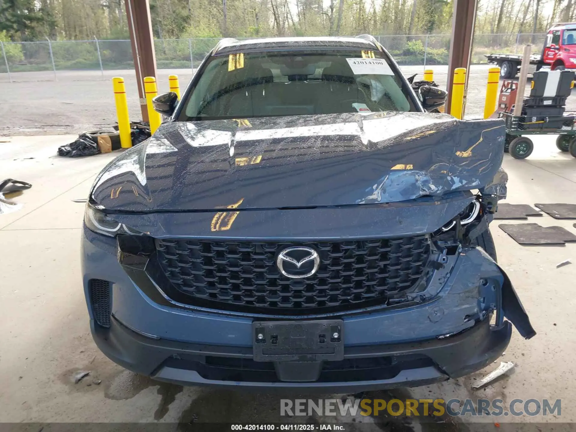 13 Photograph of a damaged car 7MMVABAM2PN110674 MAZDA CX-50 2023