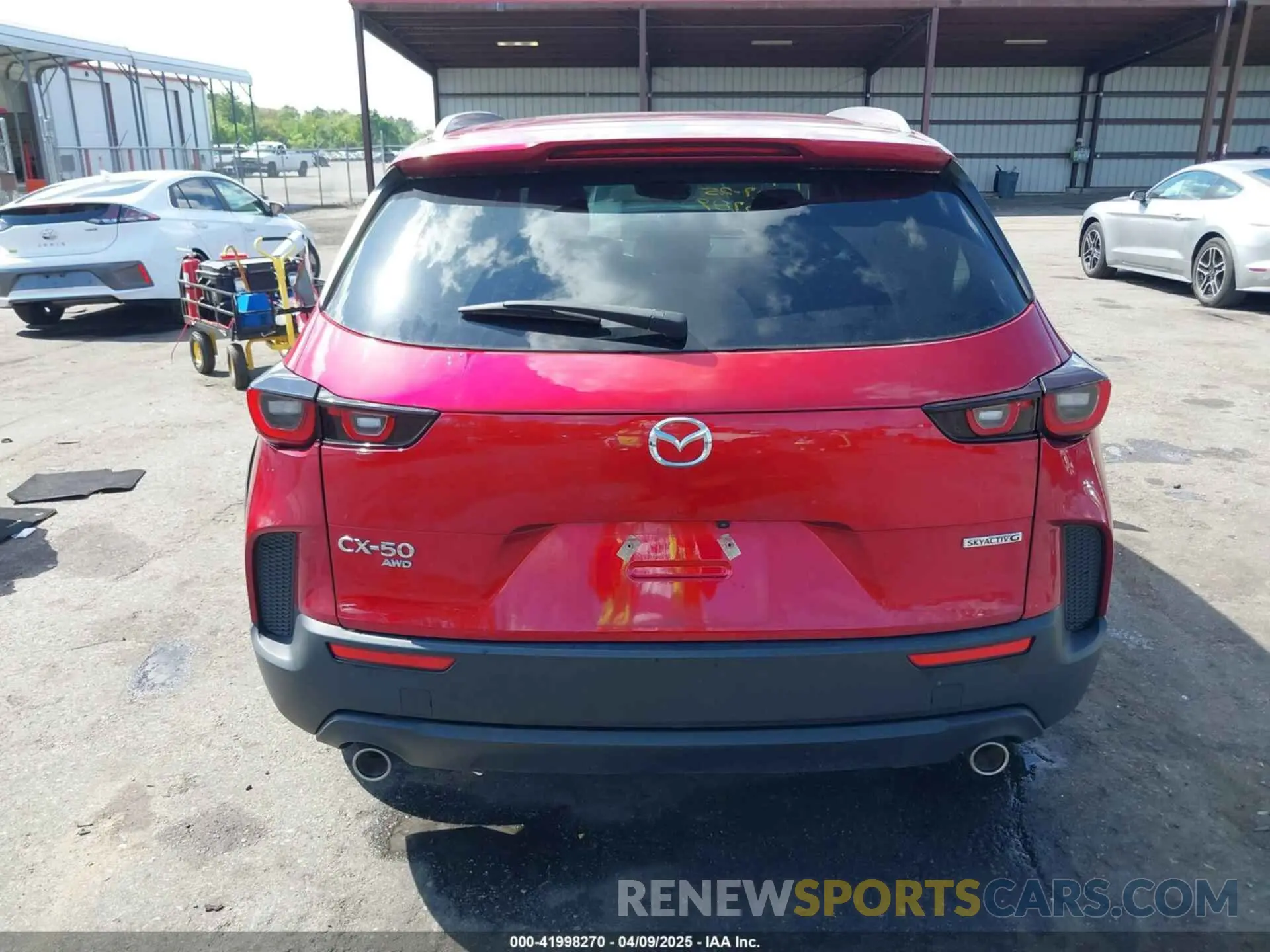 16 Photograph of a damaged car 7MMVABAMXPN150789 MAZDA CX-50 2023