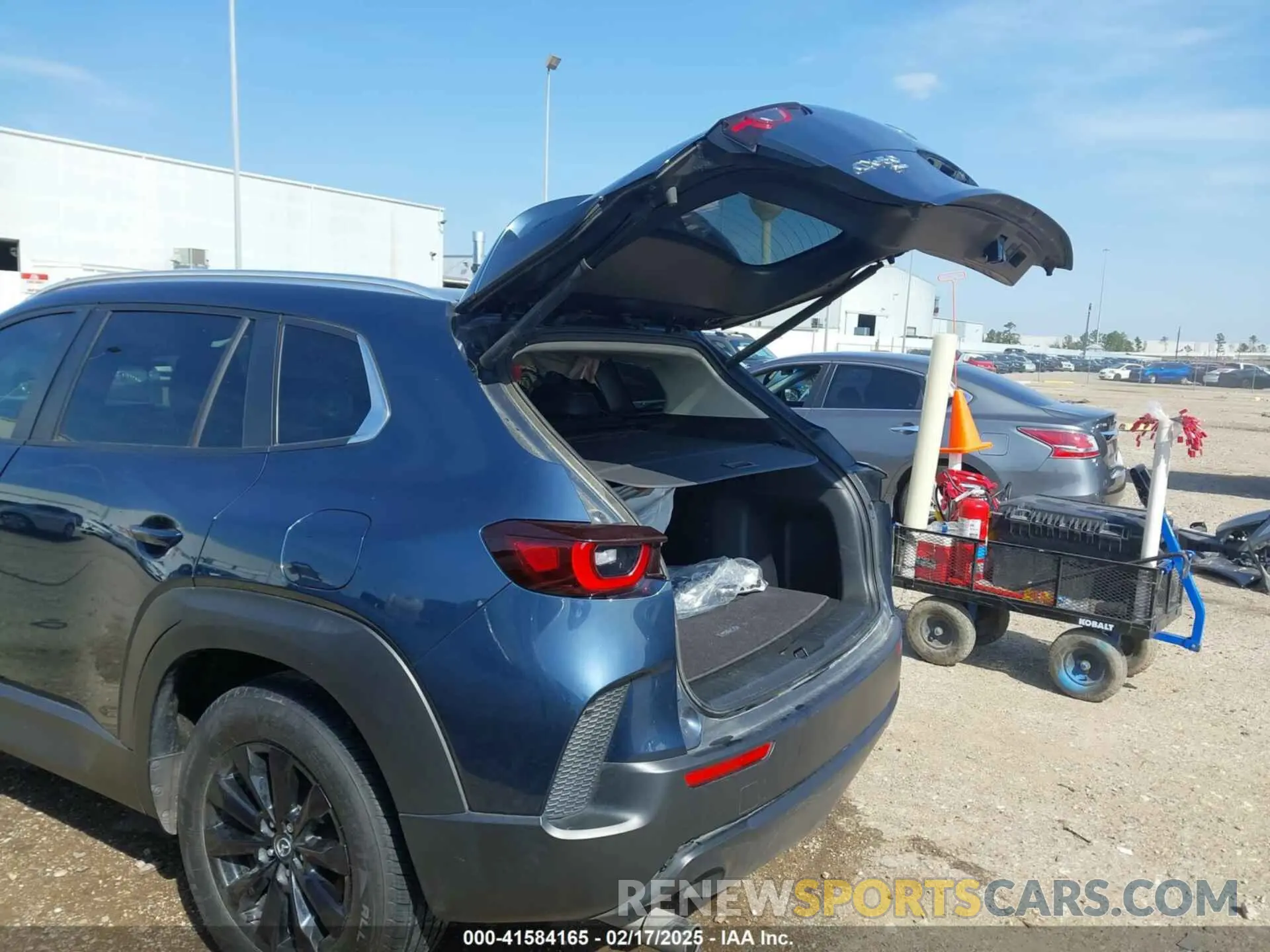 17 Photograph of a damaged car 7MMVABCM2PN129237 MAZDA CX-50 2023