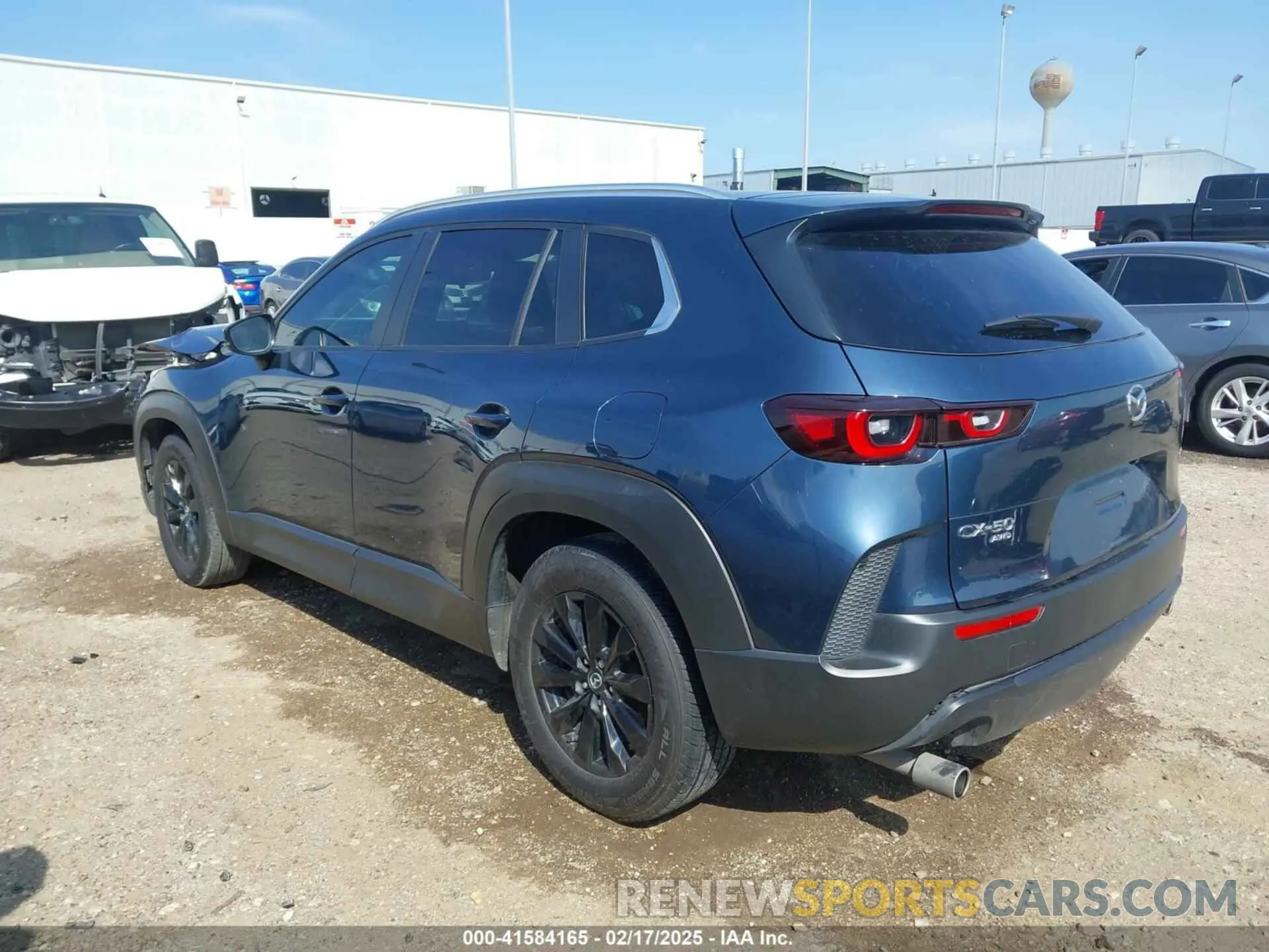 3 Photograph of a damaged car 7MMVABCM2PN129237 MAZDA CX-50 2023