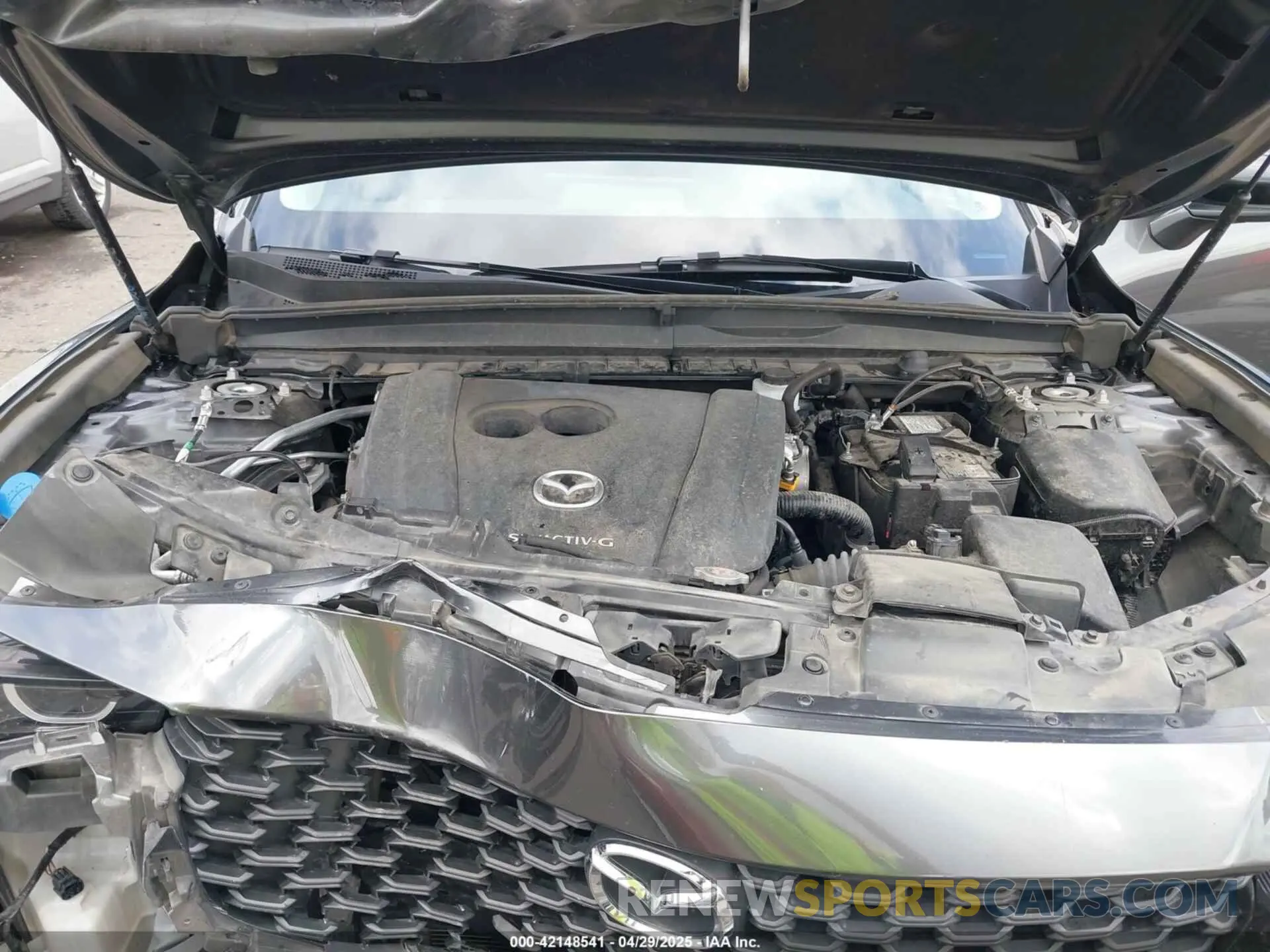 10 Photograph of a damaged car 7MMVABCM3PN121695 MAZDA CX-50 2023