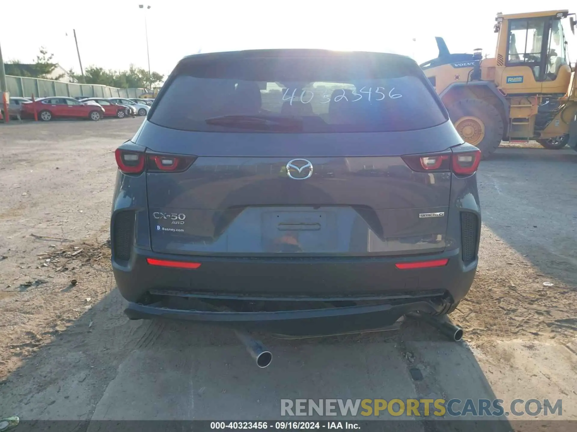 16 Photograph of a damaged car 7MMVABCM4PN105733 MAZDA CX-50 2023