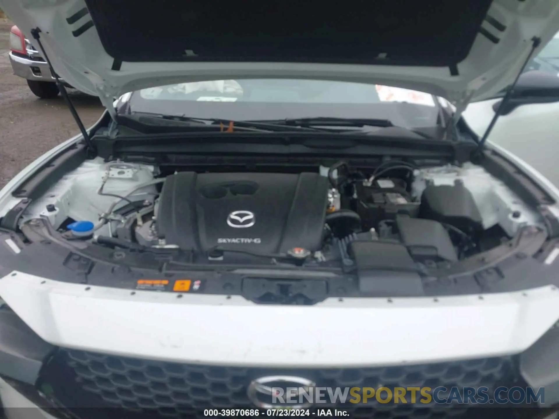 10 Photograph of a damaged car 7MMVABCM4PN151479 MAZDA CX-50 2023