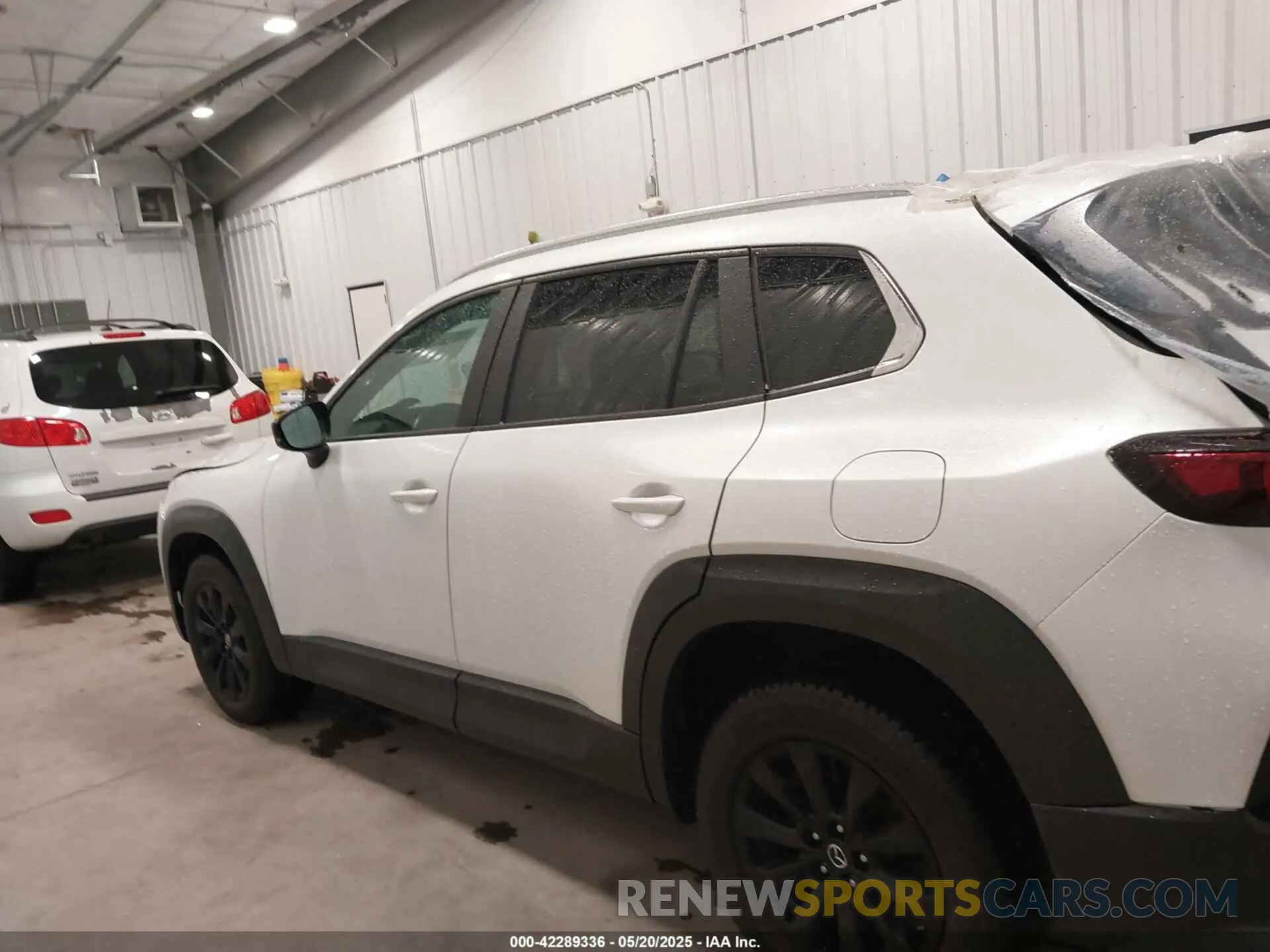 15 Photograph of a damaged car 7MMVABCM7PN118525 MAZDA CX-50 2023