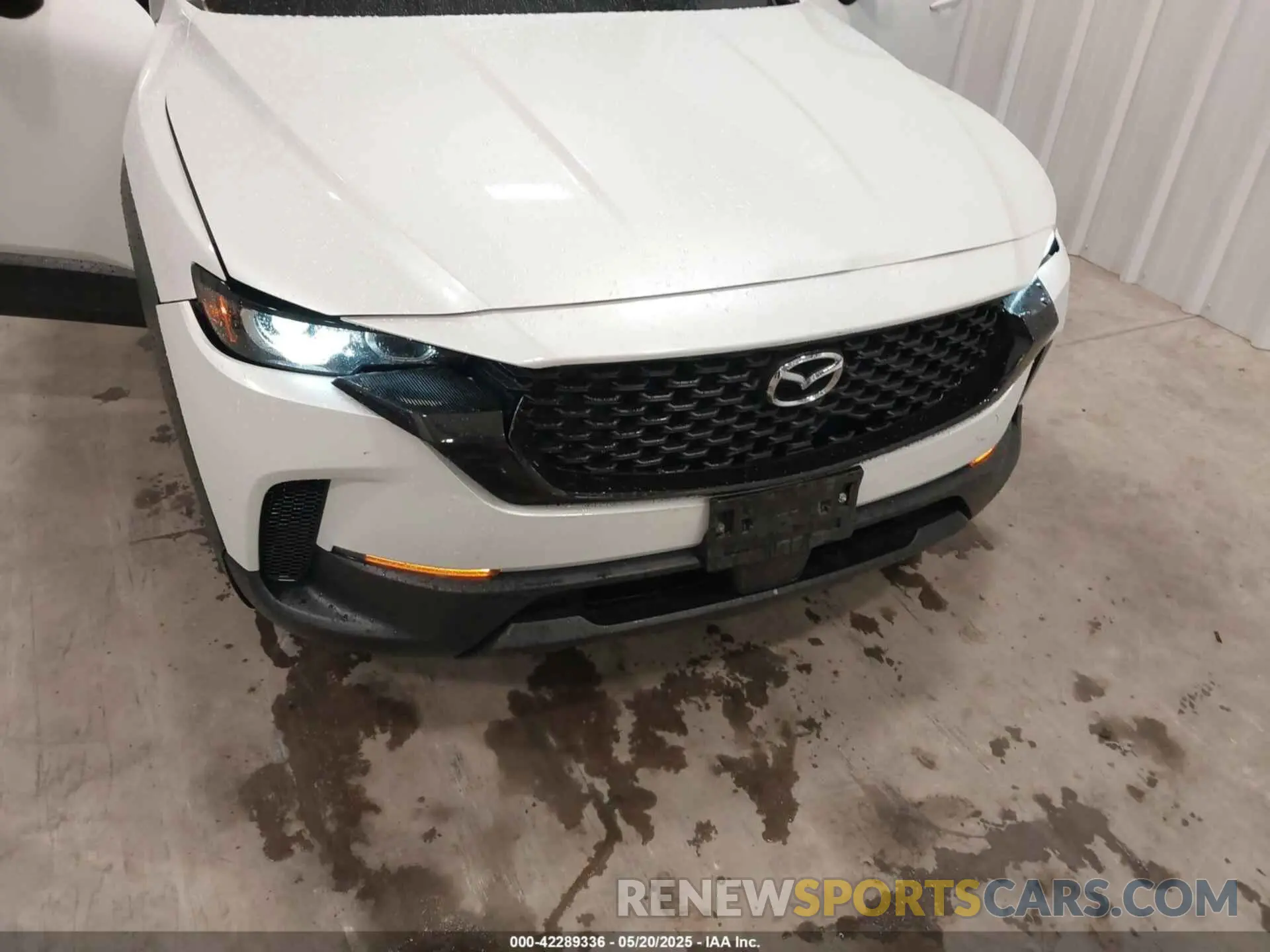 18 Photograph of a damaged car 7MMVABCM7PN118525 MAZDA CX-50 2023