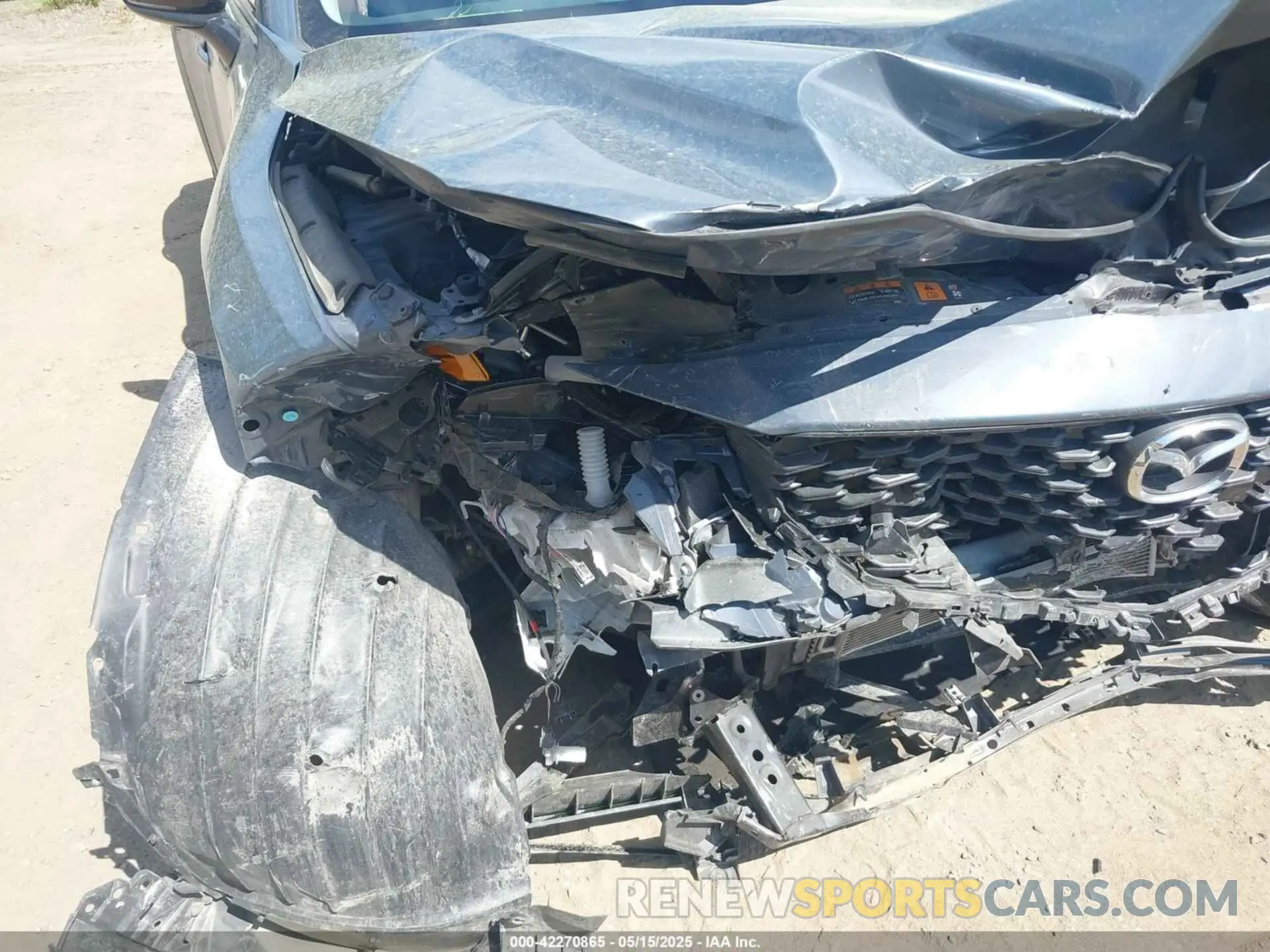 20 Photograph of a damaged car 7MMVABCMXPN142110 MAZDA CX-50 2023